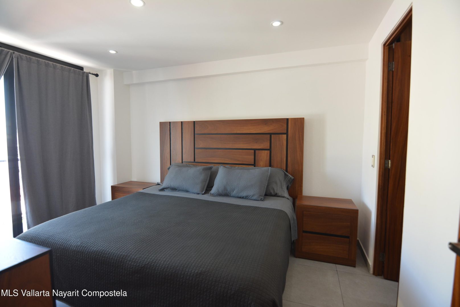 20251119022723386676000000-o