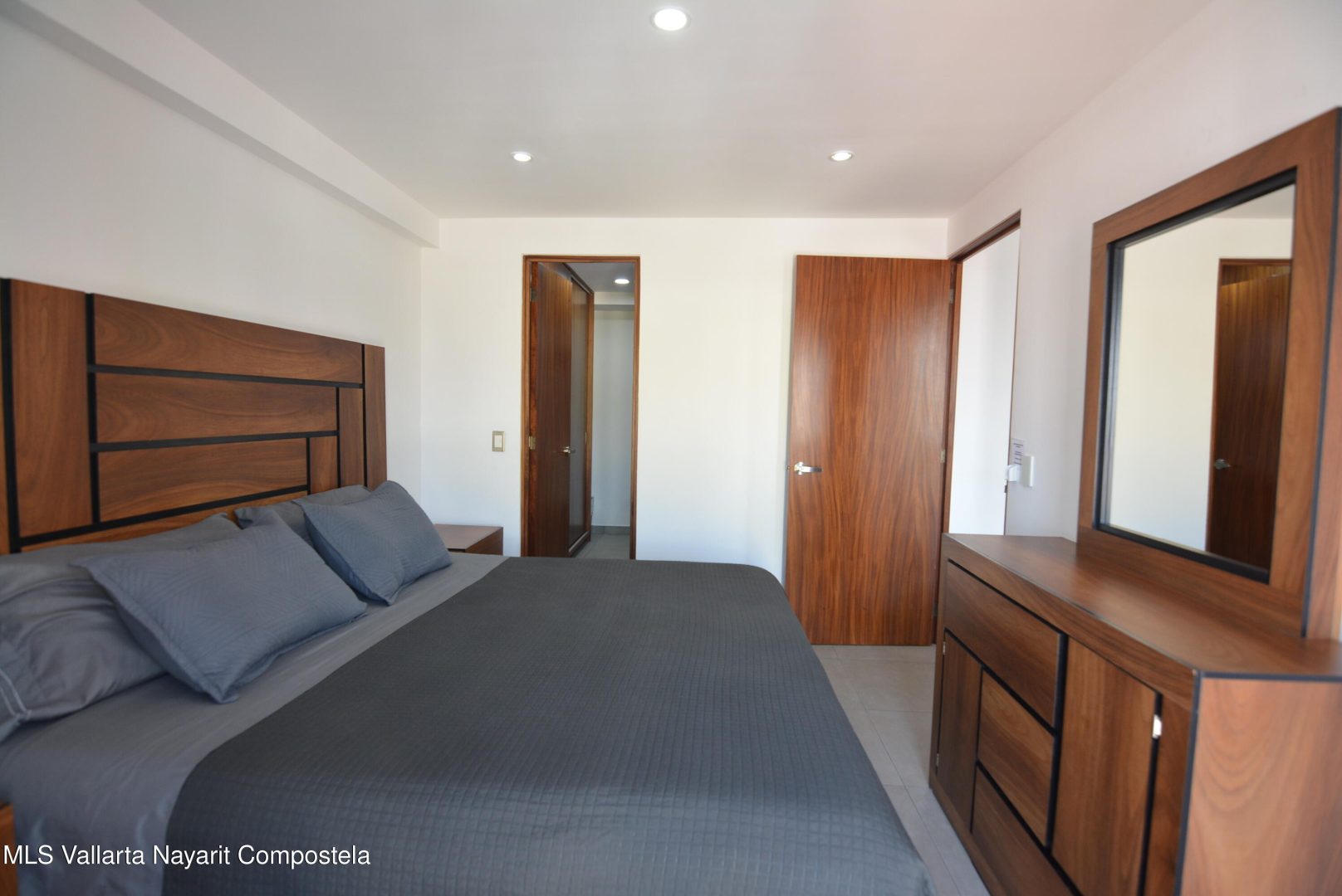 20251119022726488618000000-o