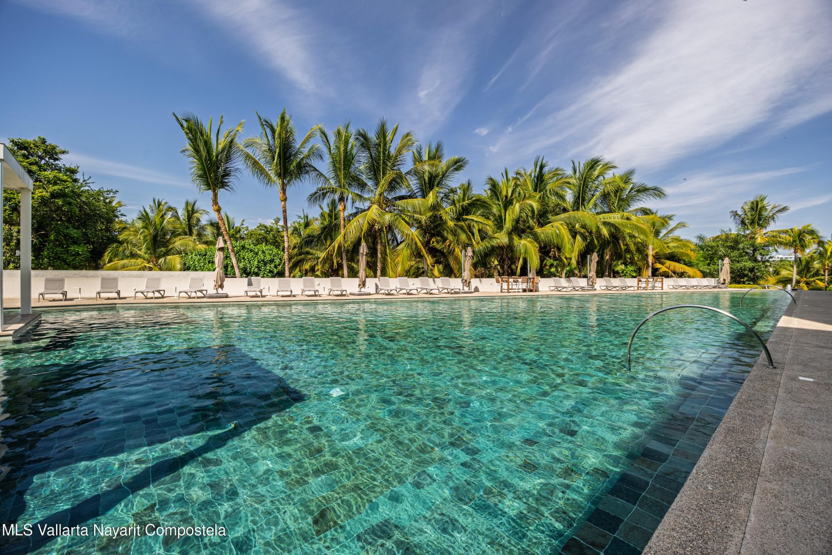 20251119023718510558000000-o