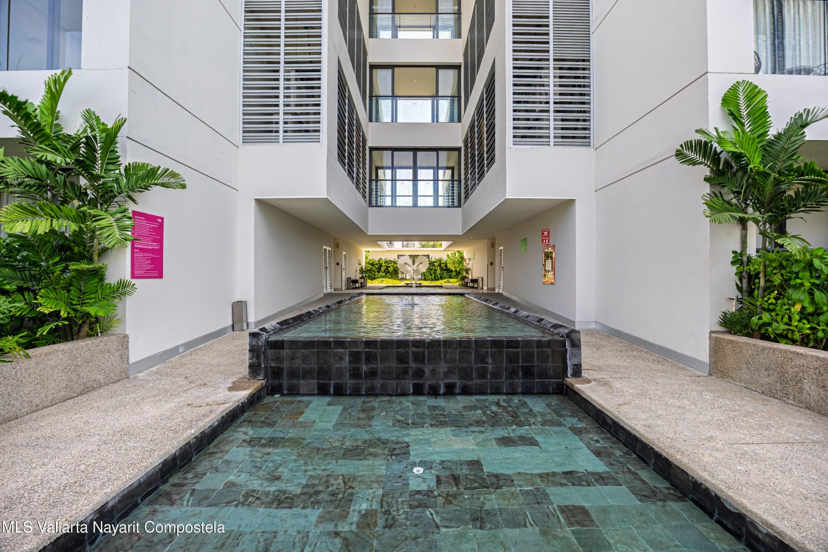 20251119023718661092000000-o