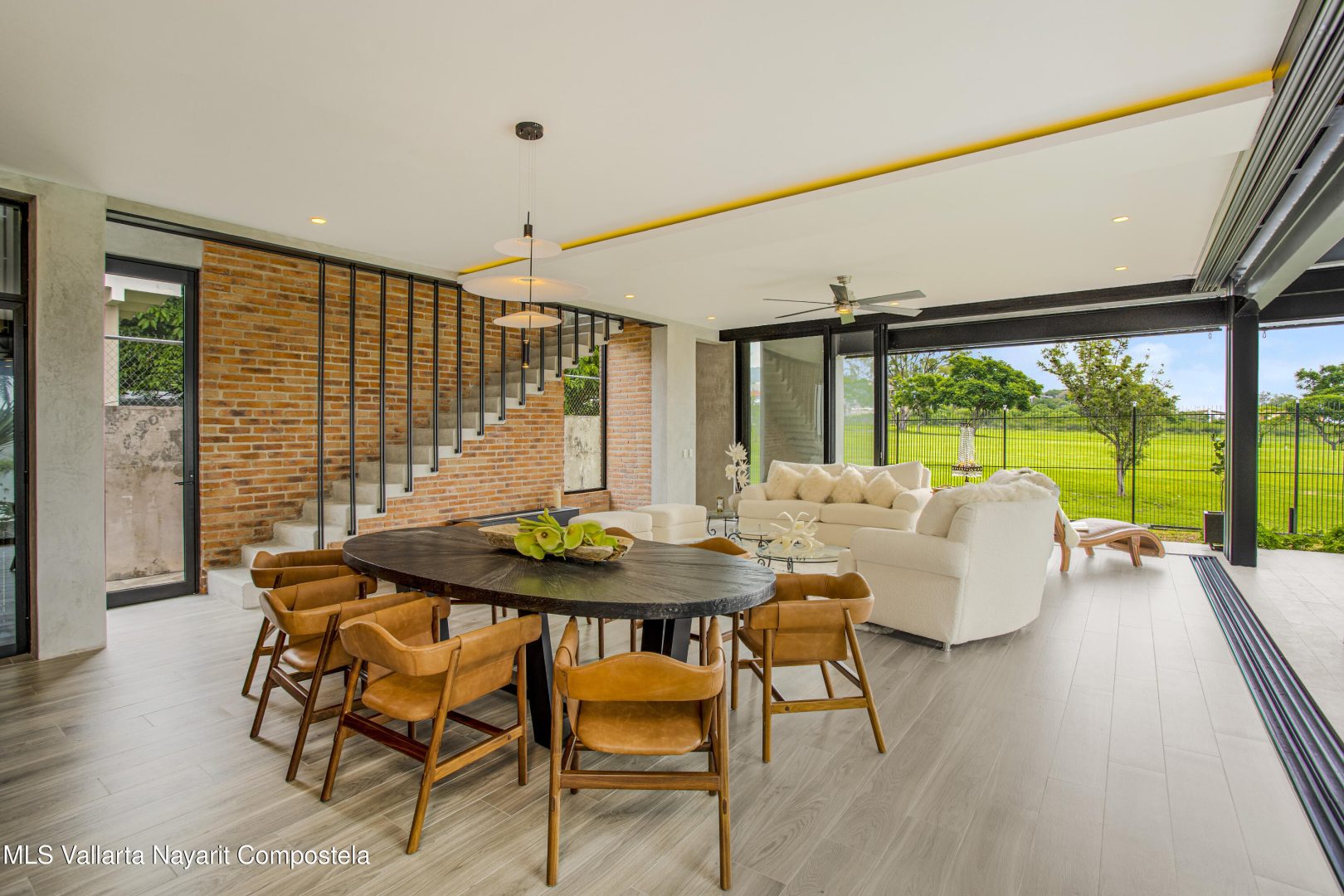 20251119184103663721000000-o