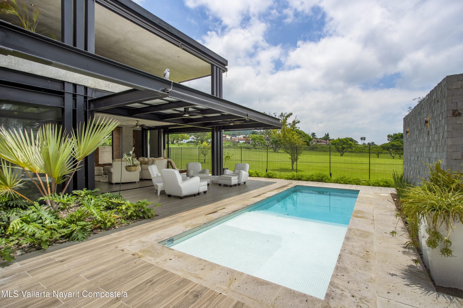 20251119184158308232000000-o