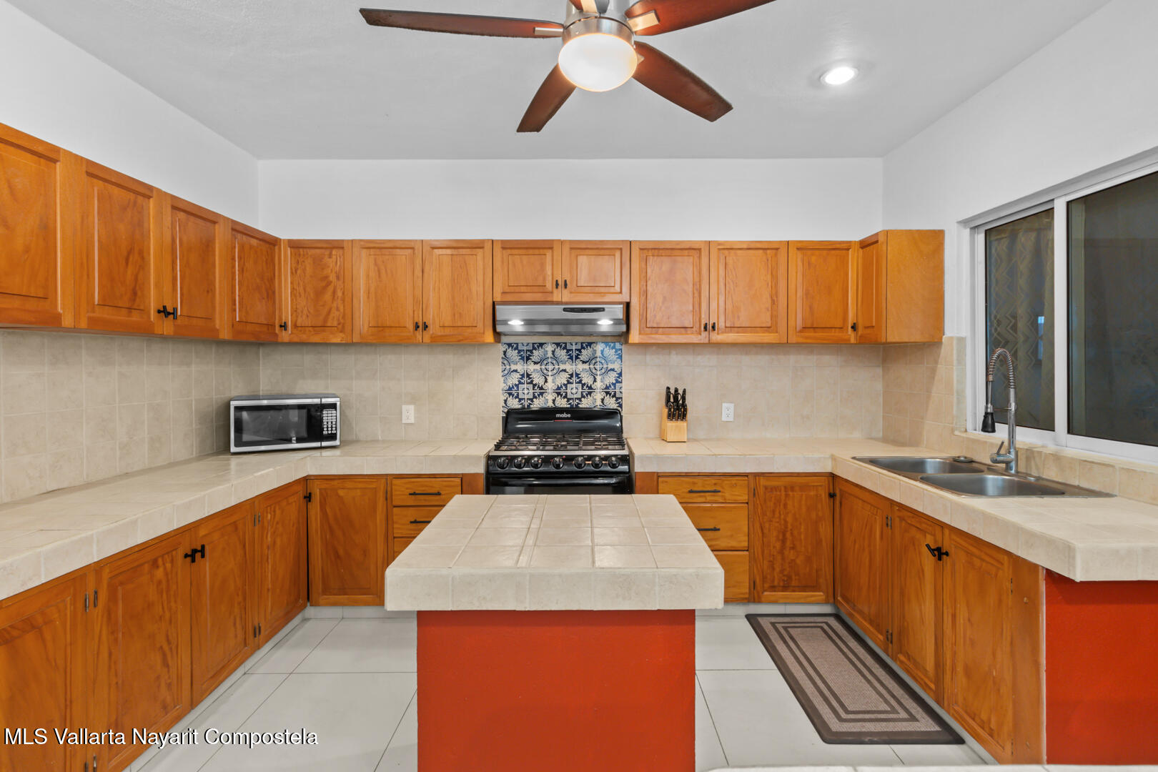 20251120190021075816000000-o