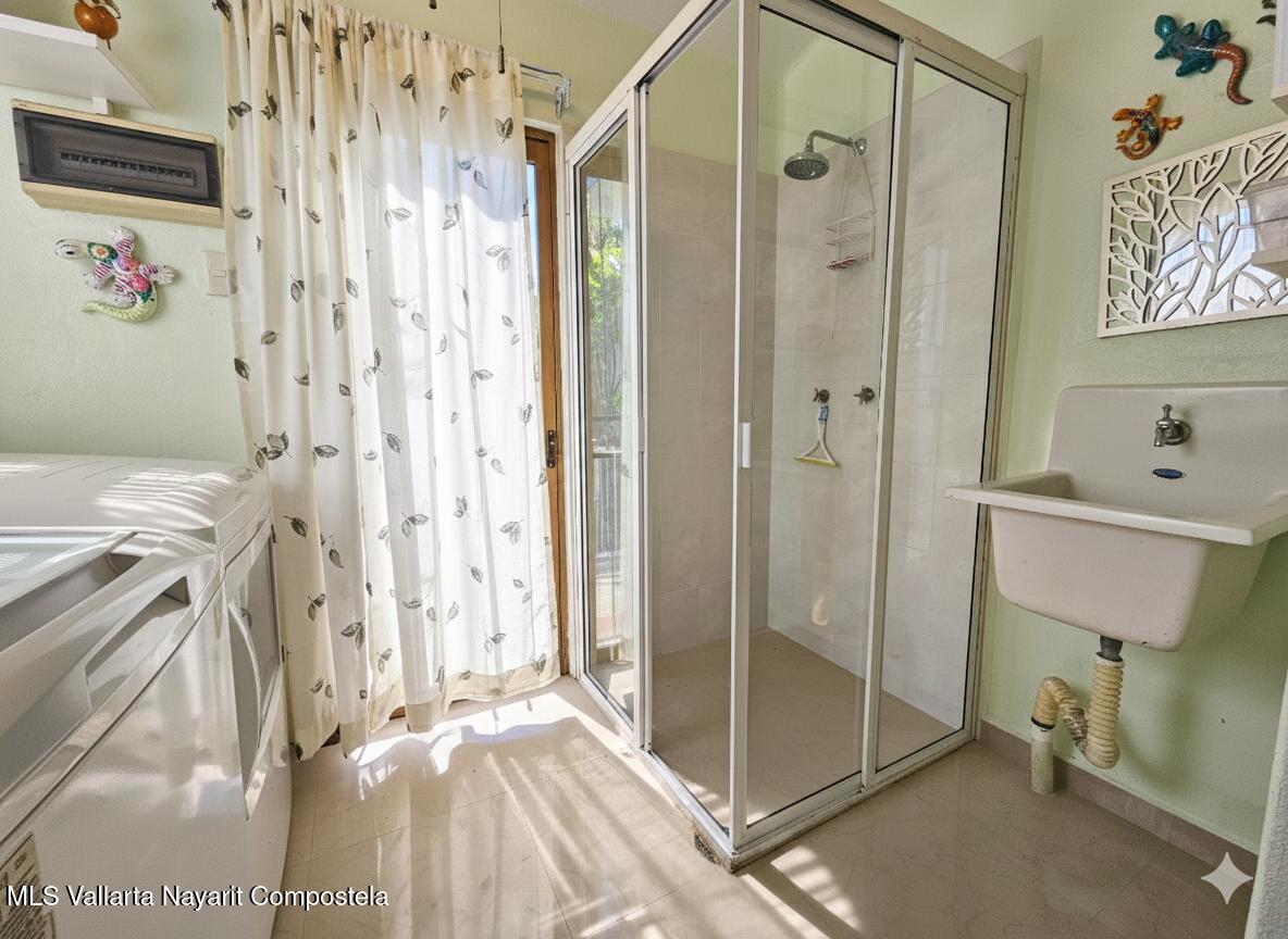 20251120231018364286000000-o