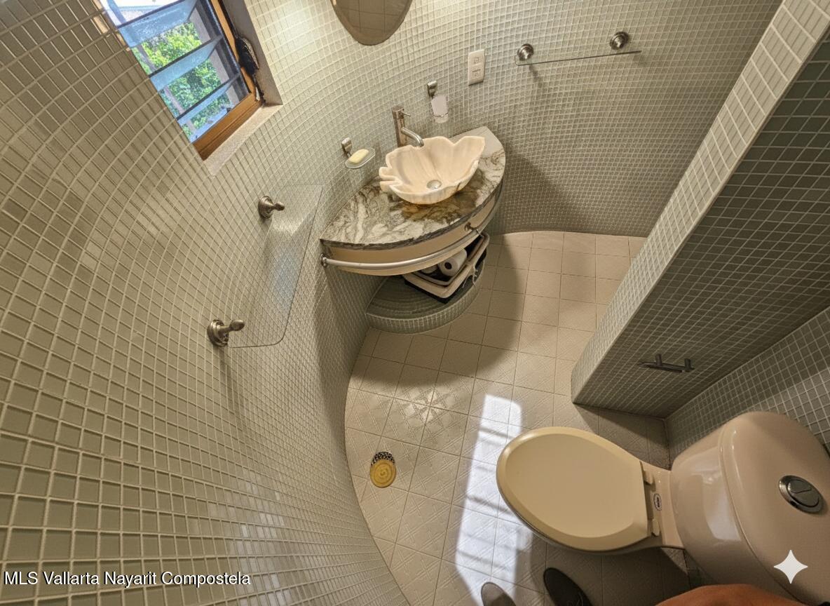 20251120232207448183000000-o