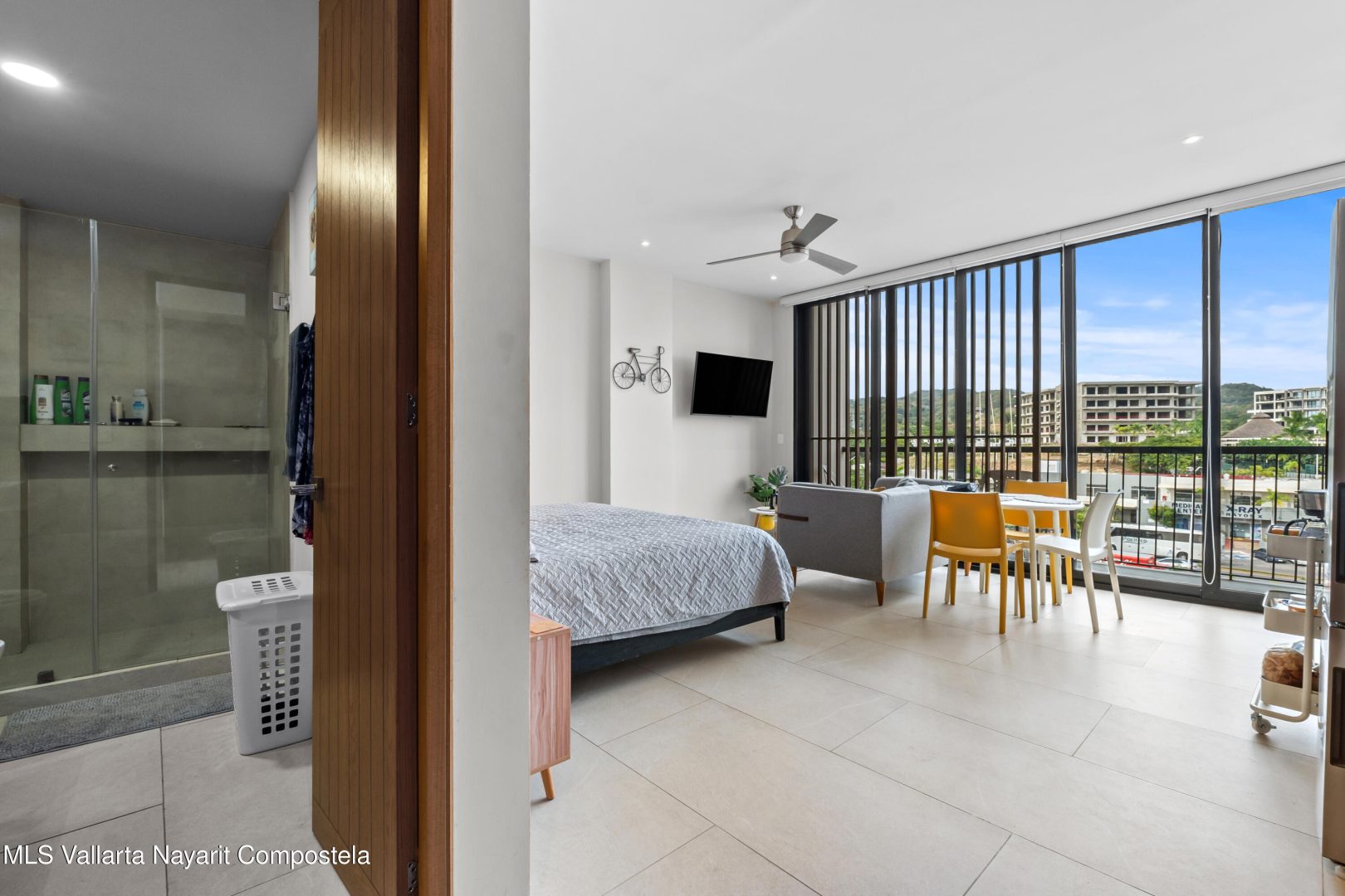 20251121015846755090000000-o