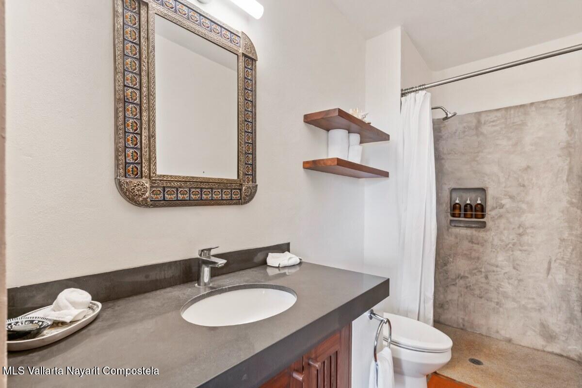 20251124202527570810000000-o