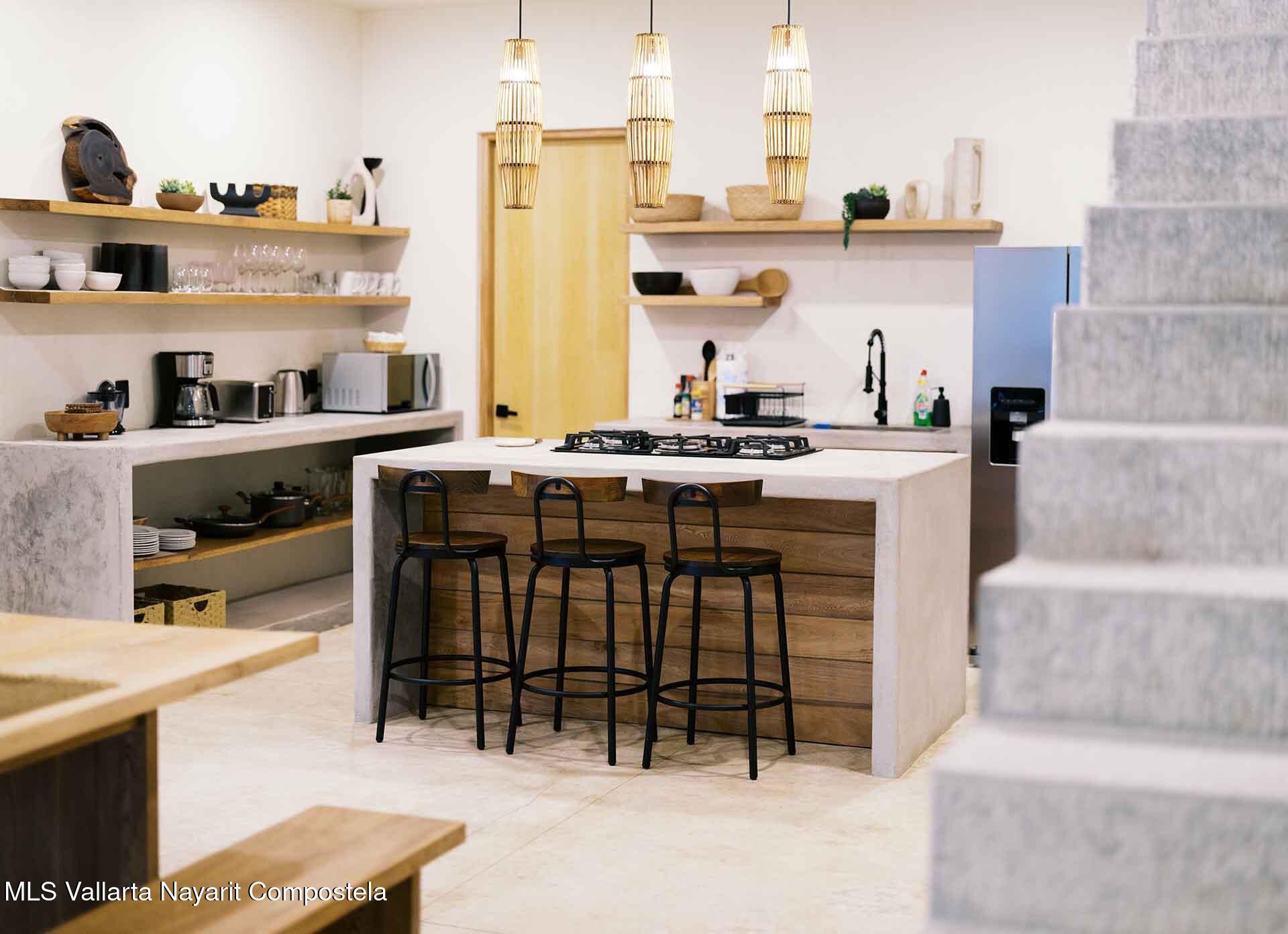 20251124210352526599000000-o