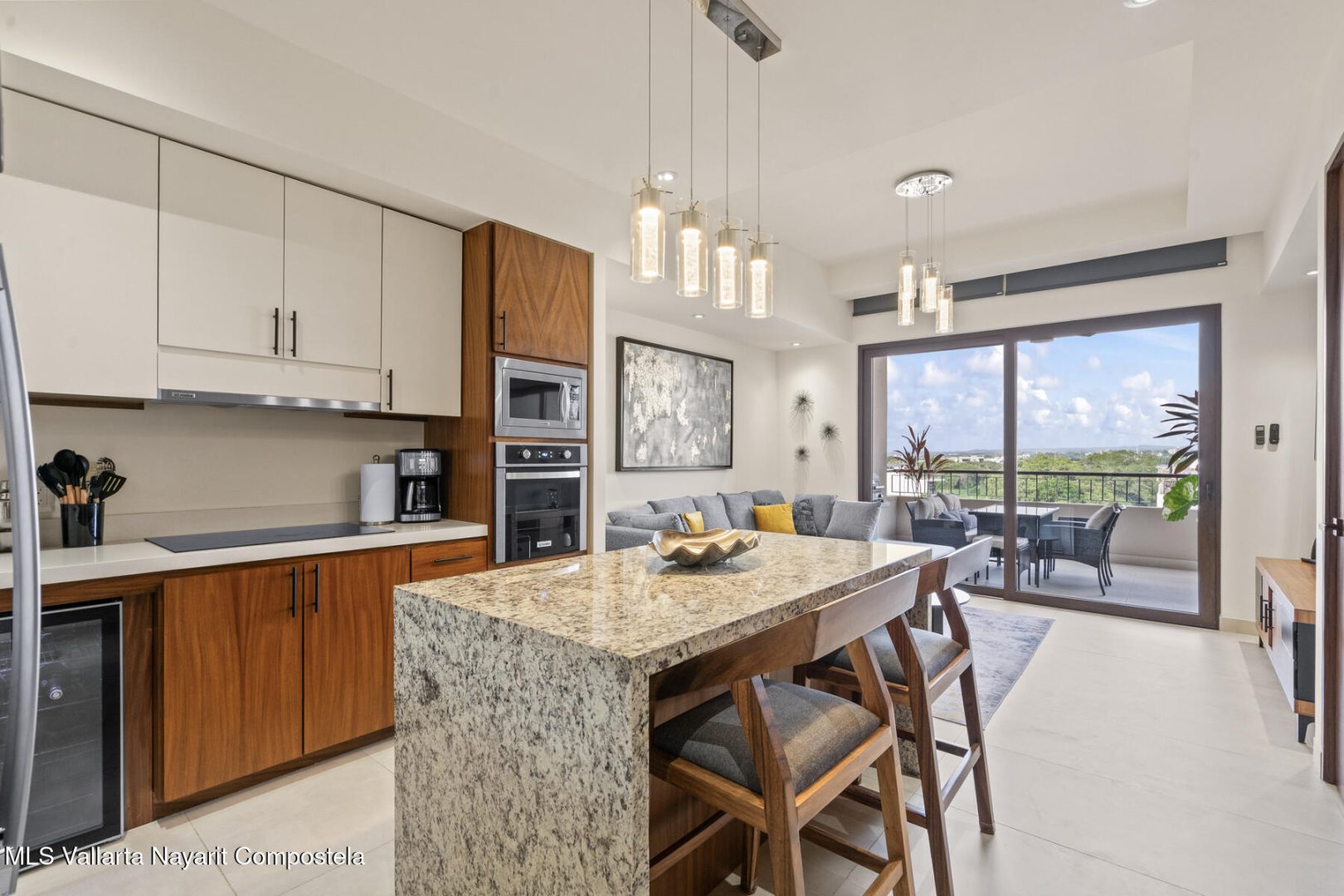 20251125143443978957000000-o