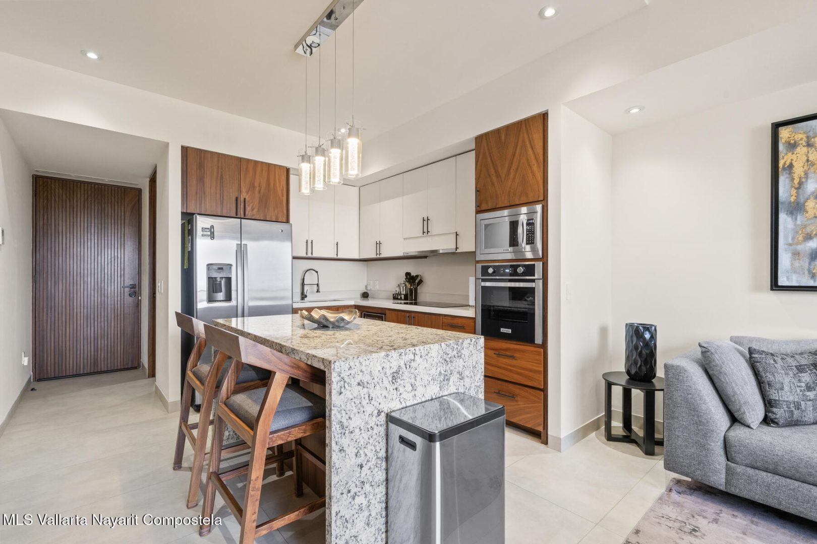 20251125143447708272000000-o