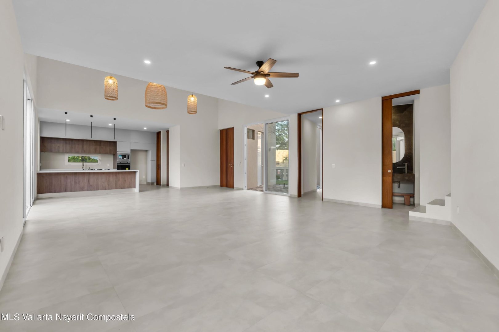 20251125200127790248000000-o