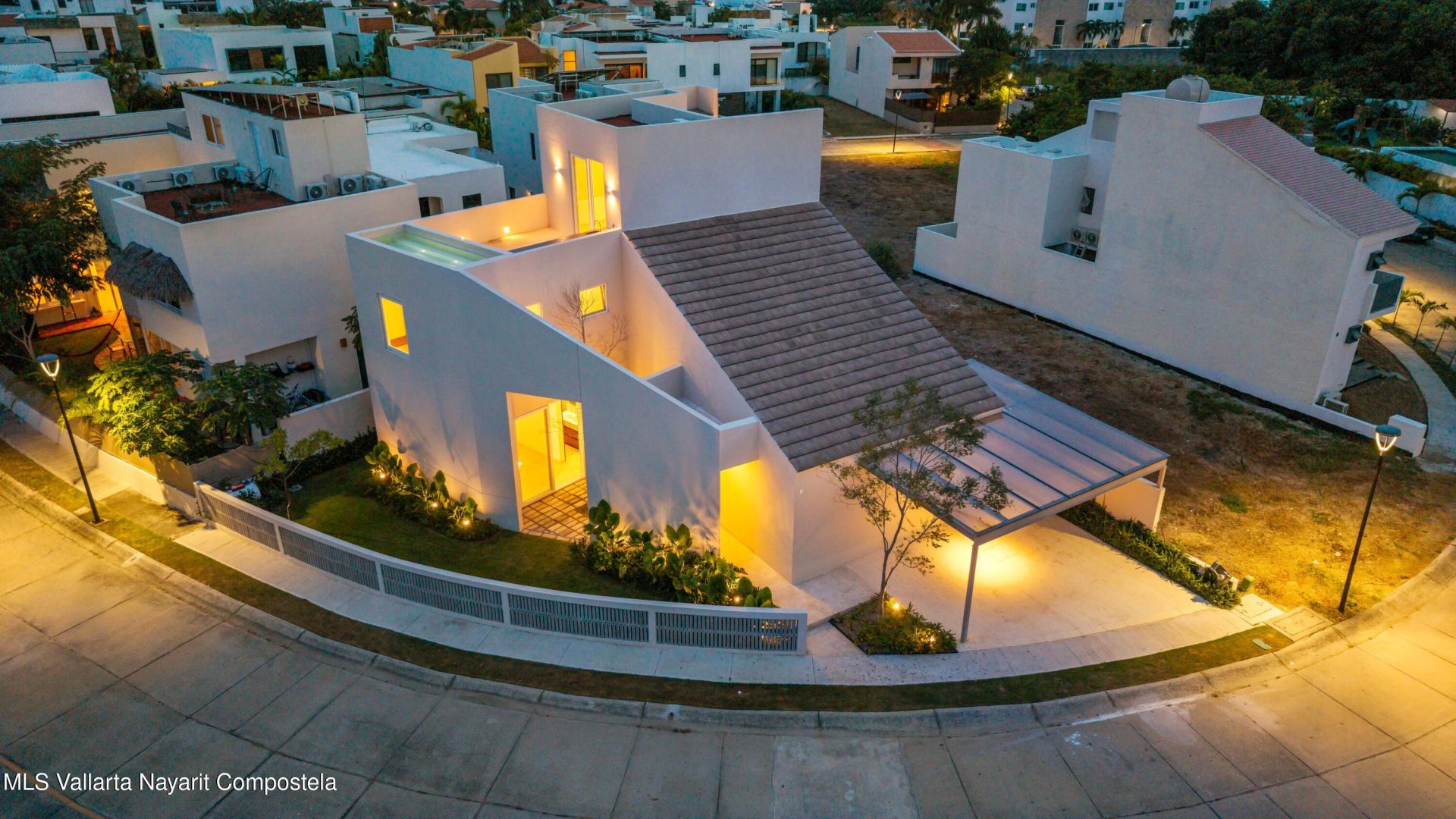 20251125200135598850000000-o