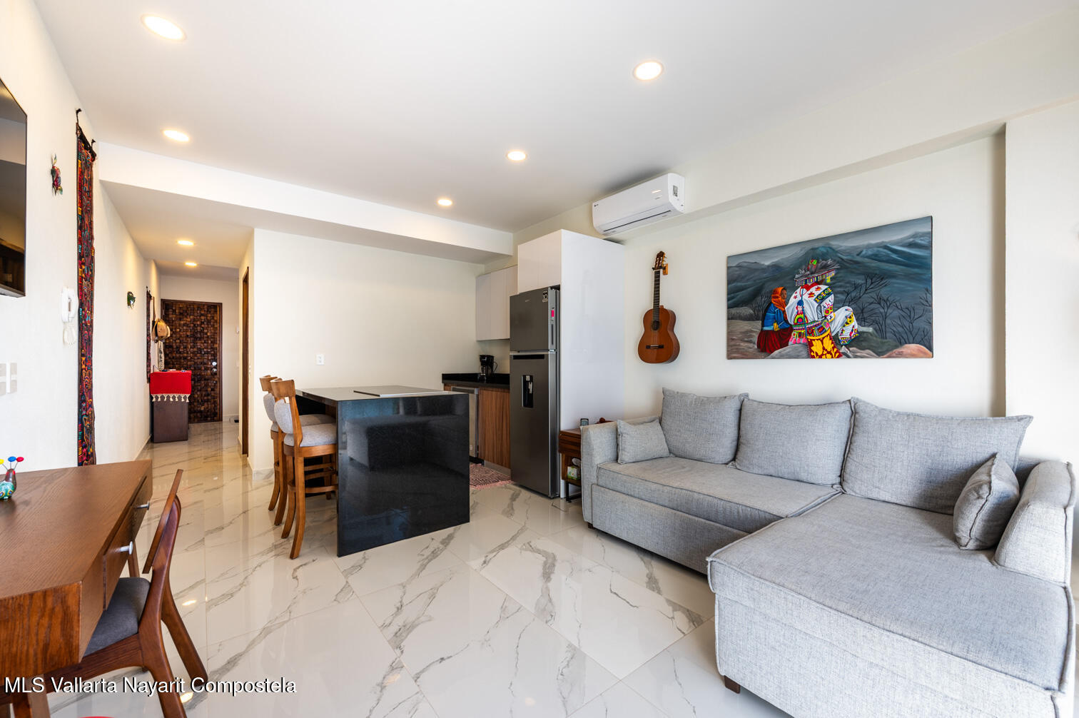 20251129190934573277000000-o