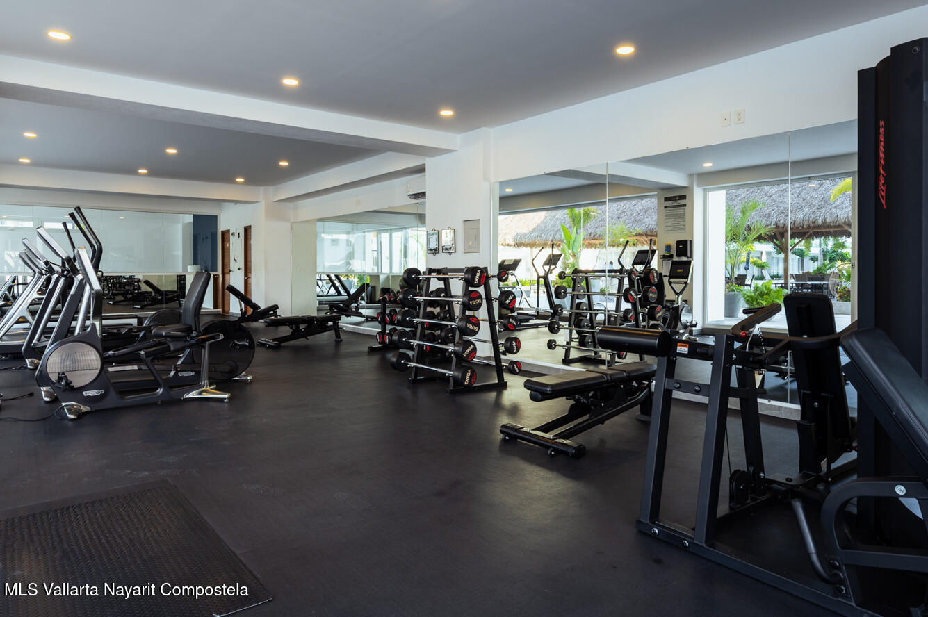 20251129190950838986000000-o