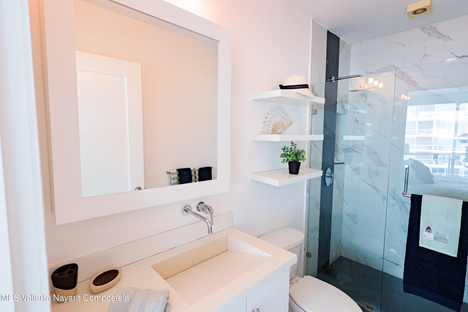 20251130182458797739000000-o