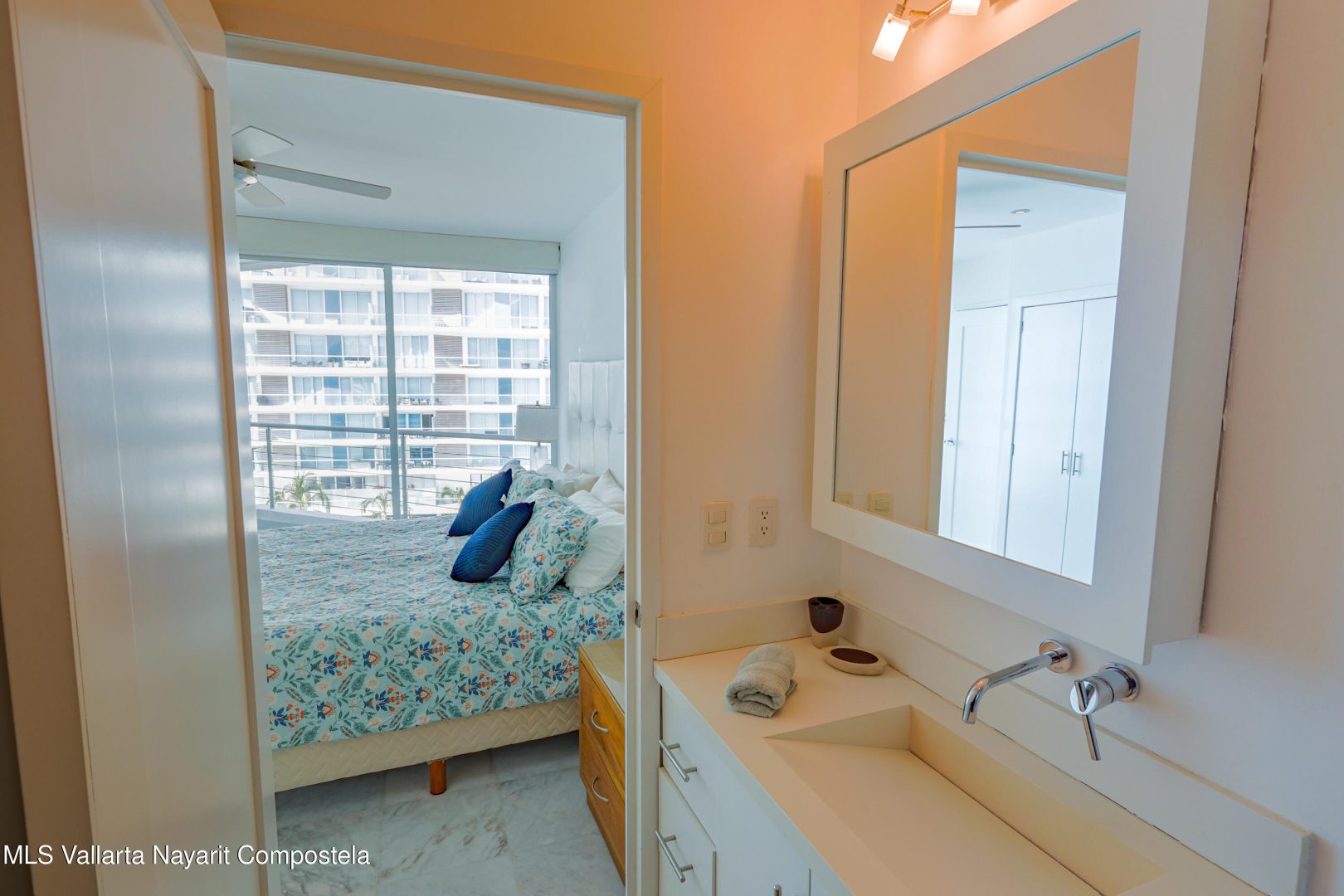 20251130182502545888000000-o