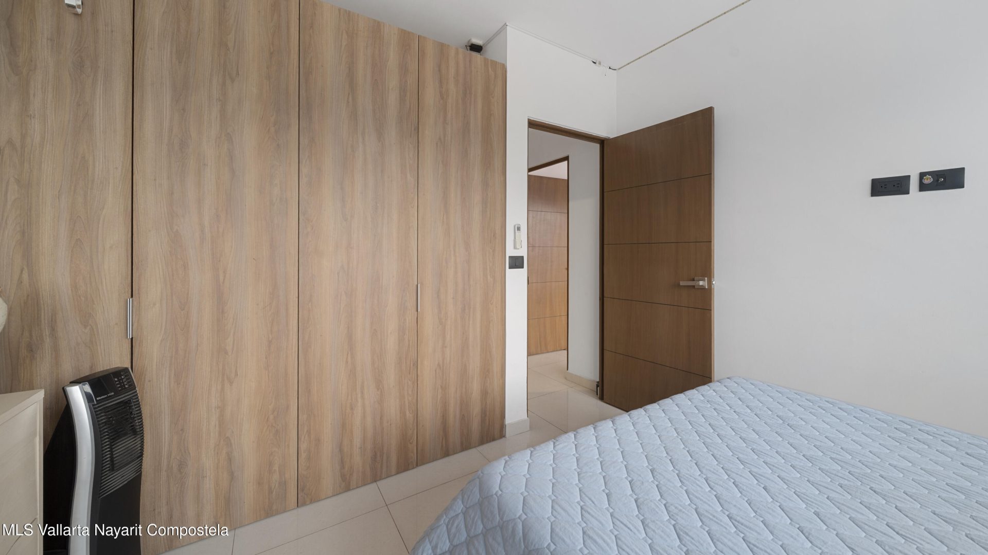 20251201200728677388000000-o