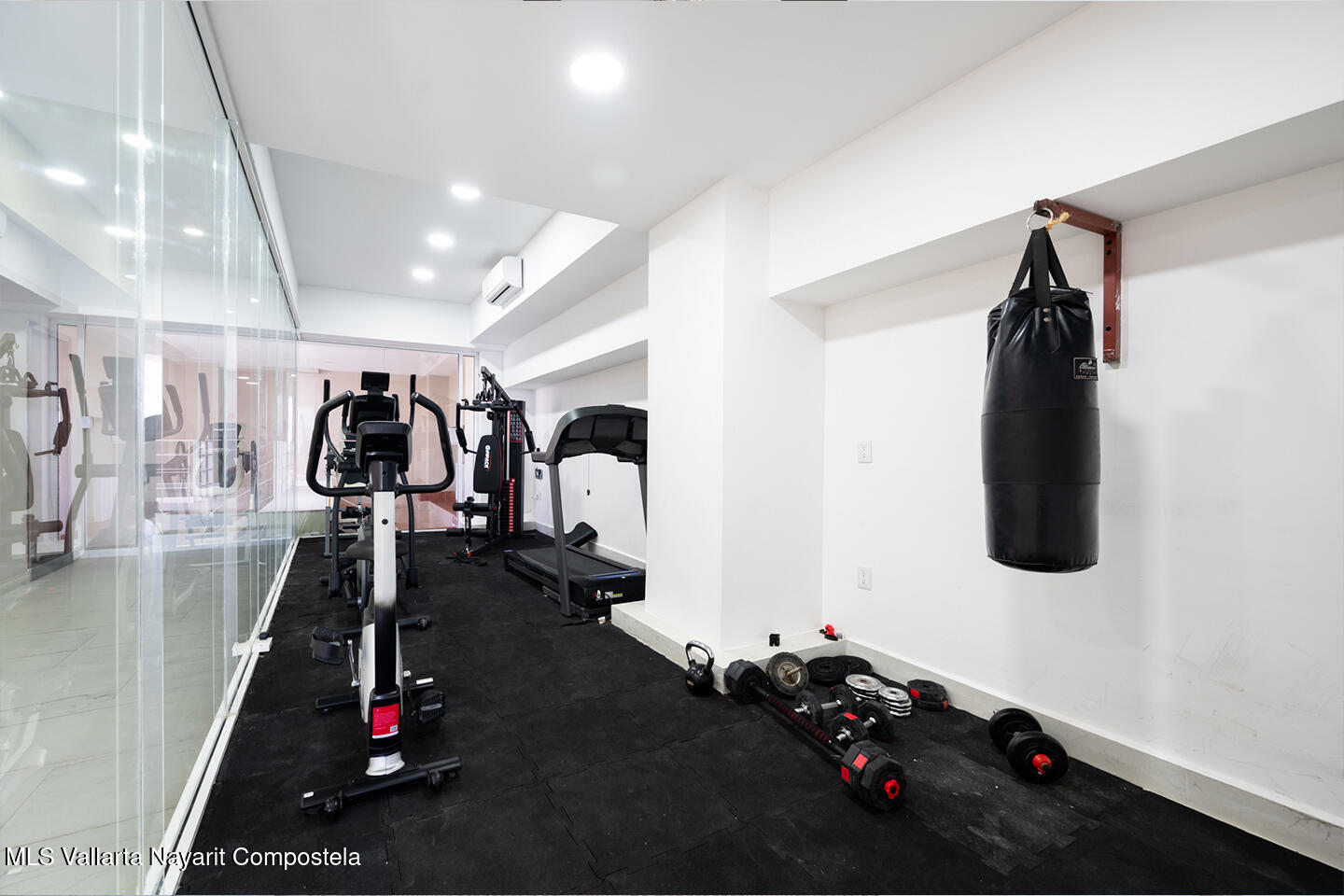 20251202152459163800000000-o