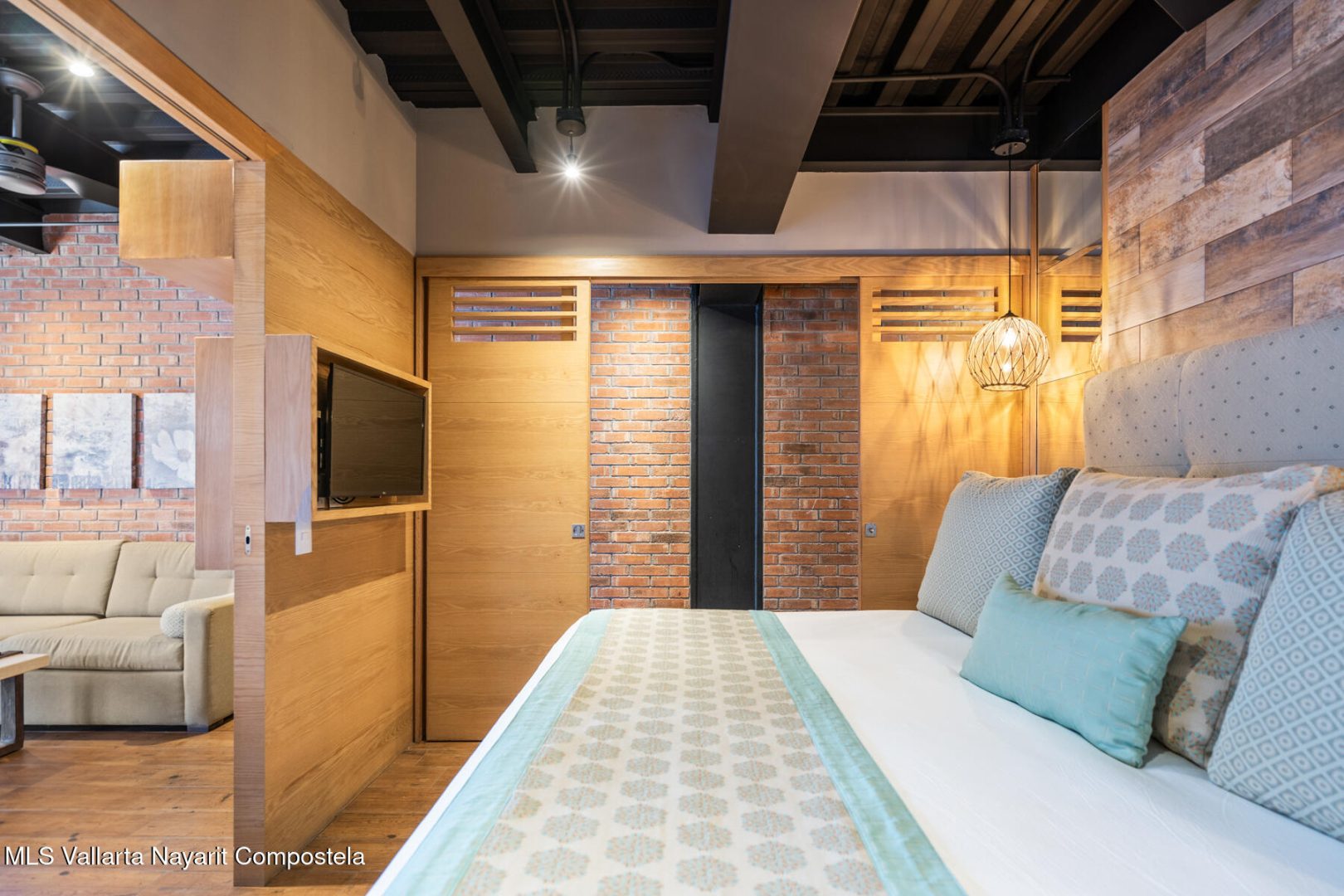 20251203170252060181000000-o