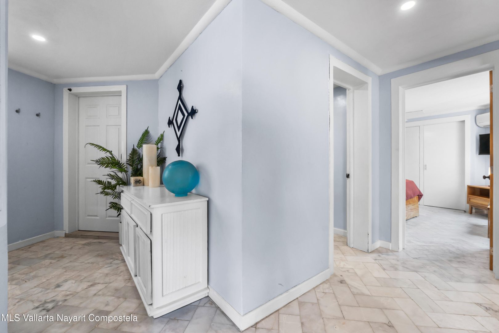 20251203171552468639000000-o