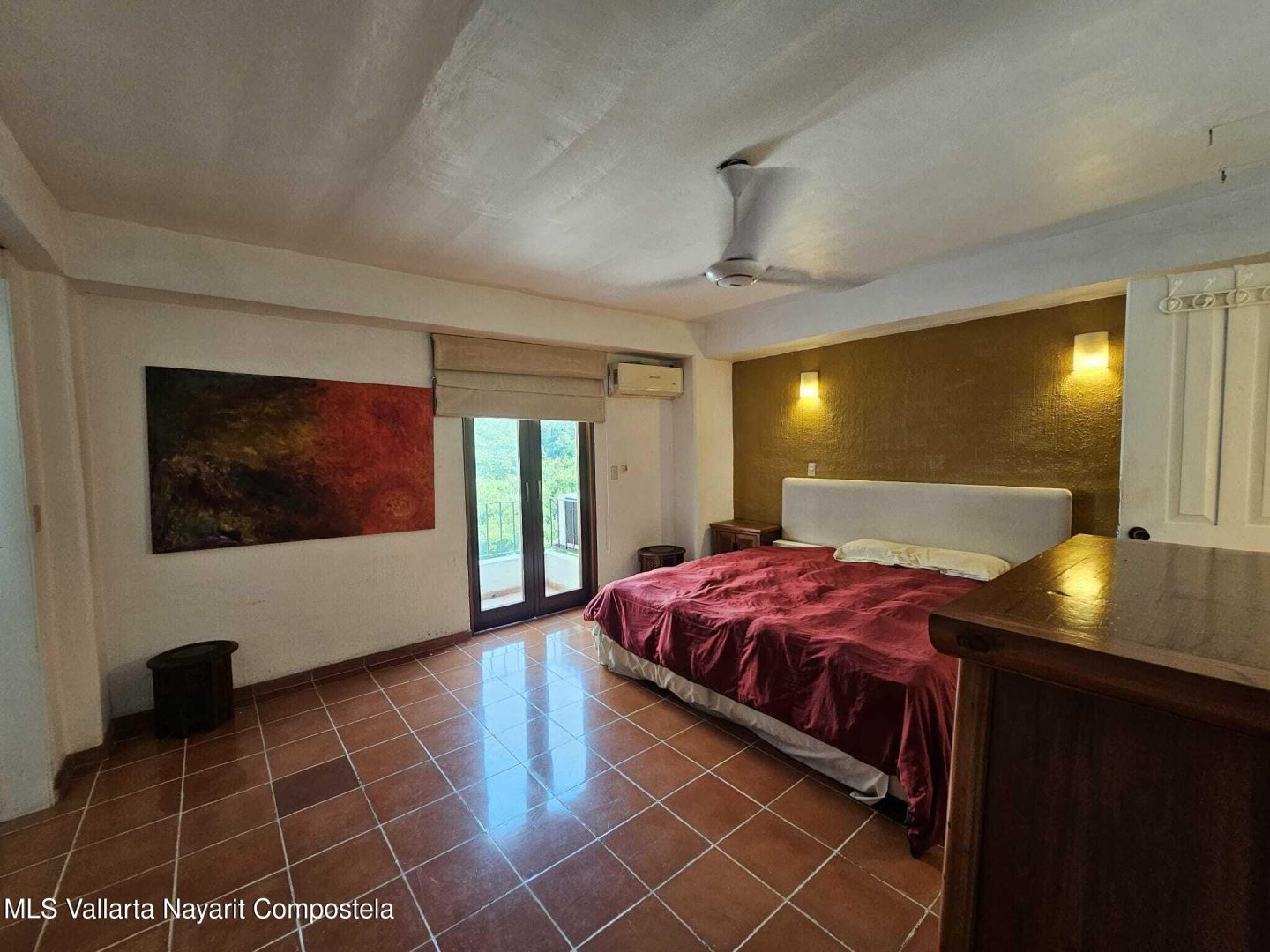 20251204024231156343000000-o