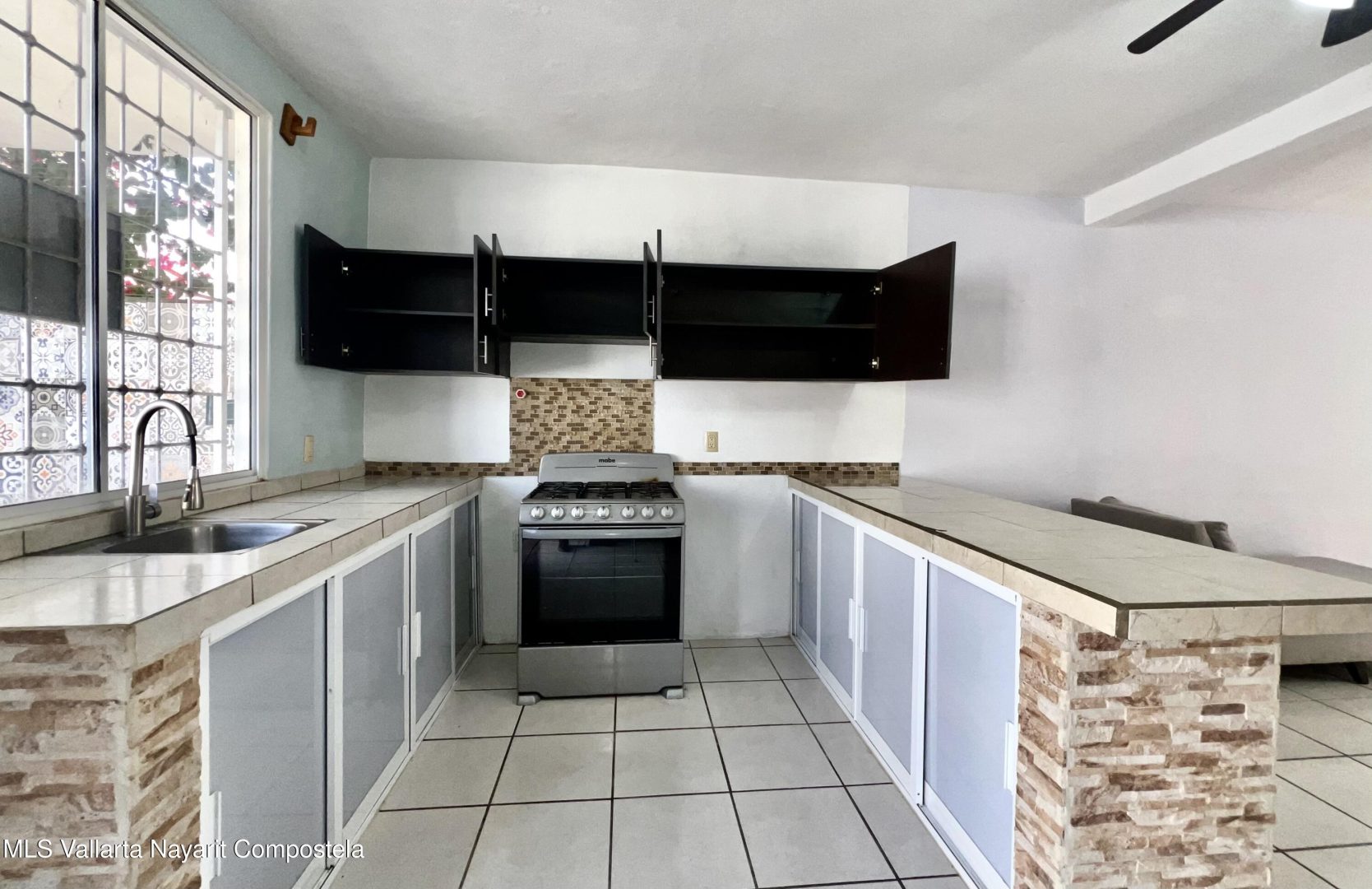 20251204183017314247000000-o