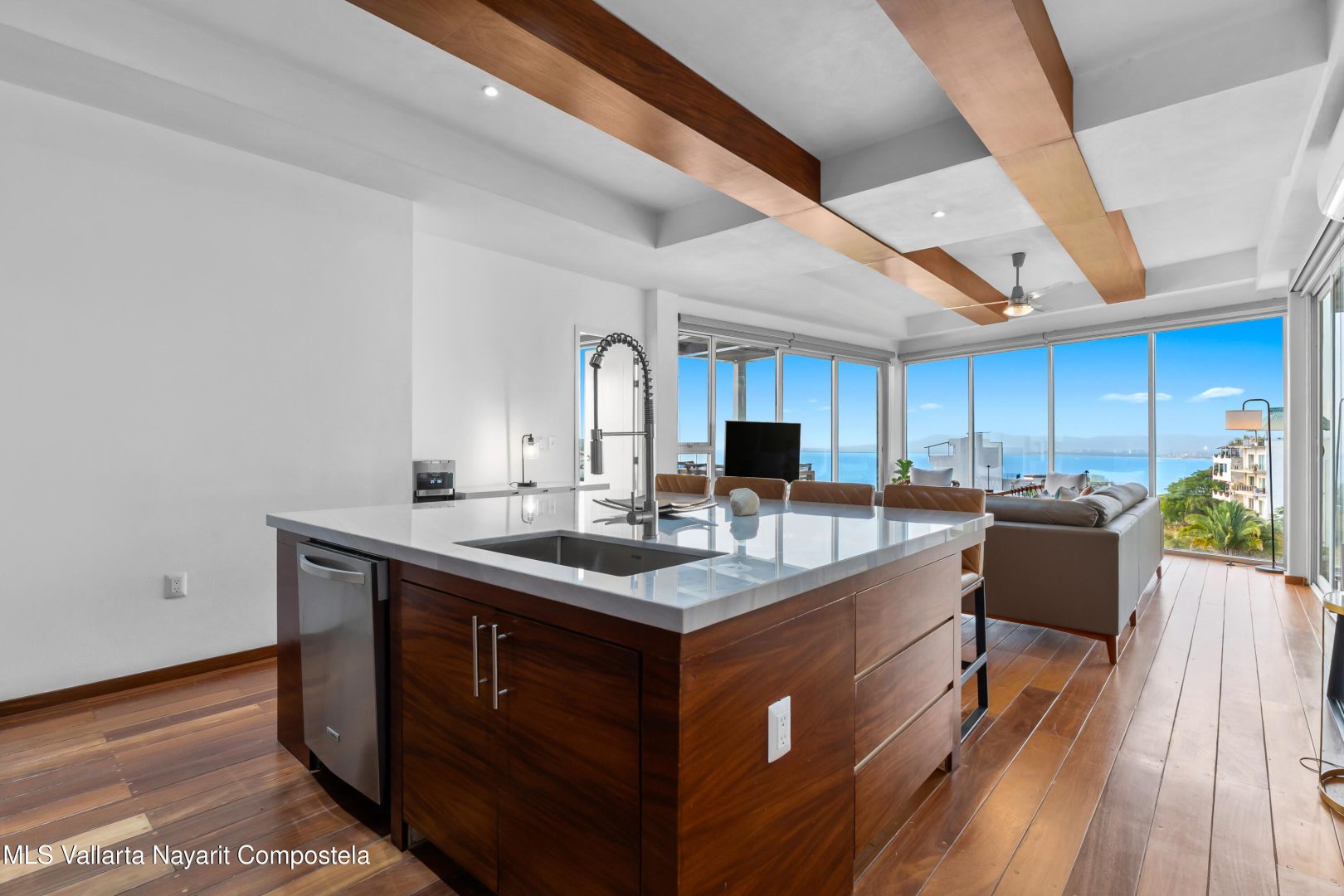 20251204193908214958000000-o