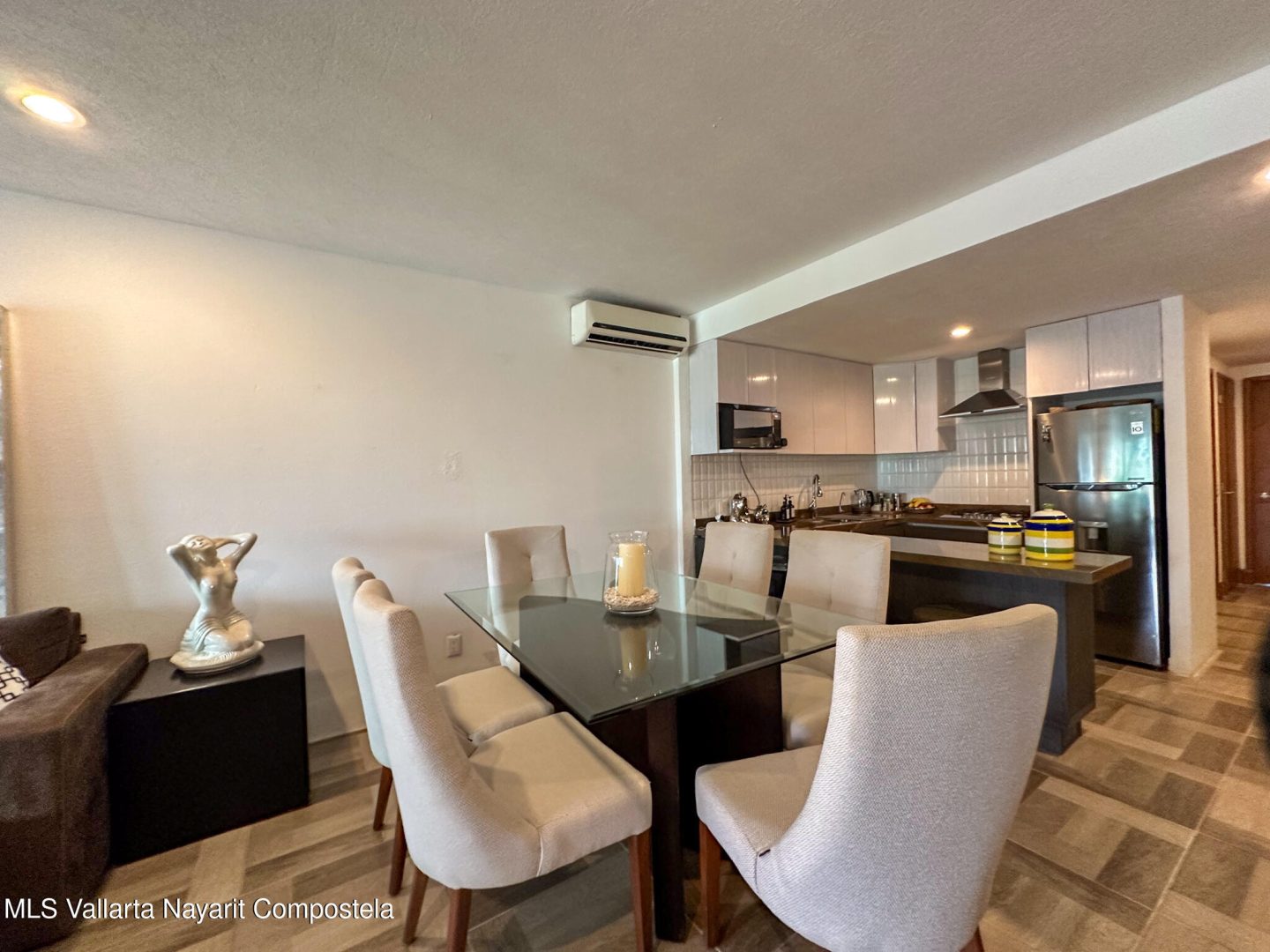 20251204194742289727000000-o