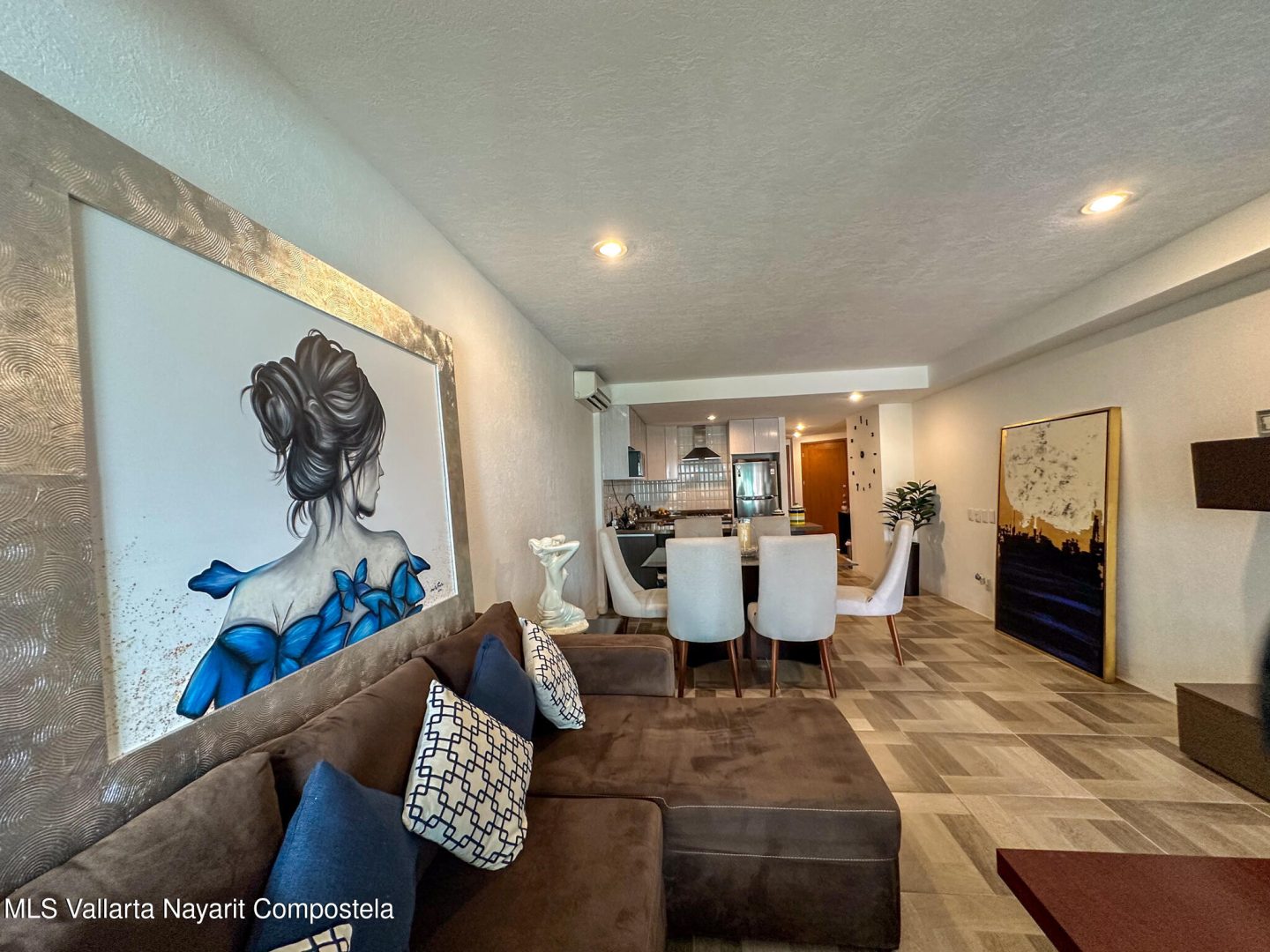 20251204194743483423000000-o