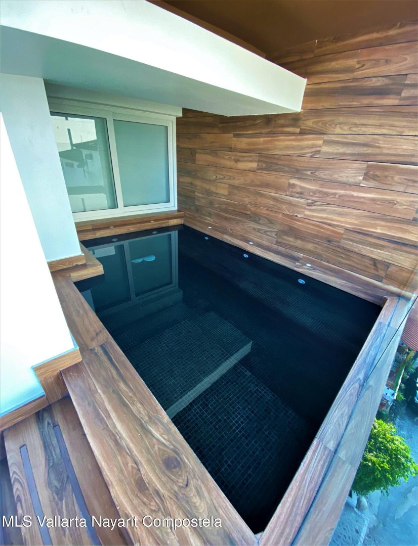 20251205003040559303000000-o