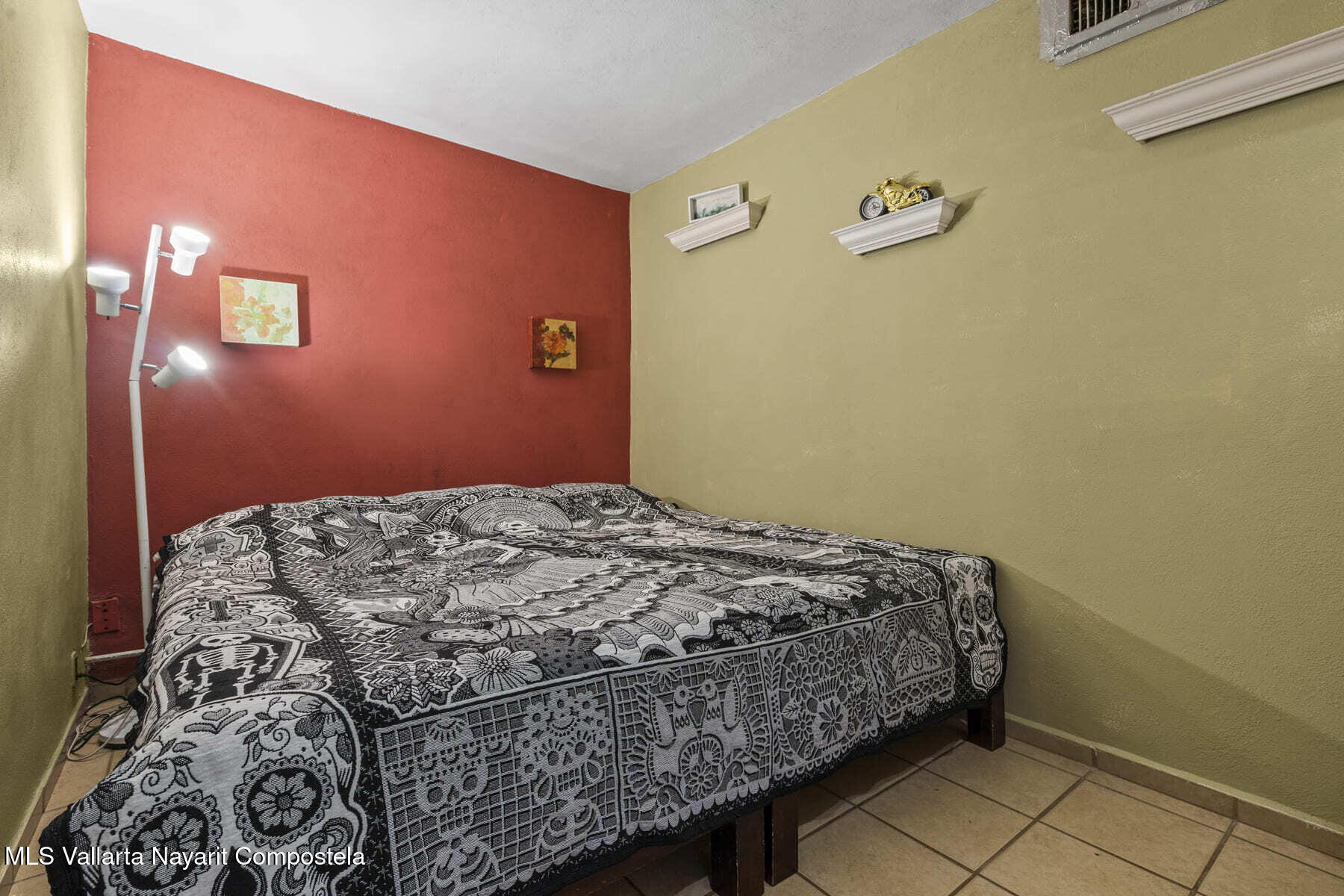 20251205061105226465000000-o