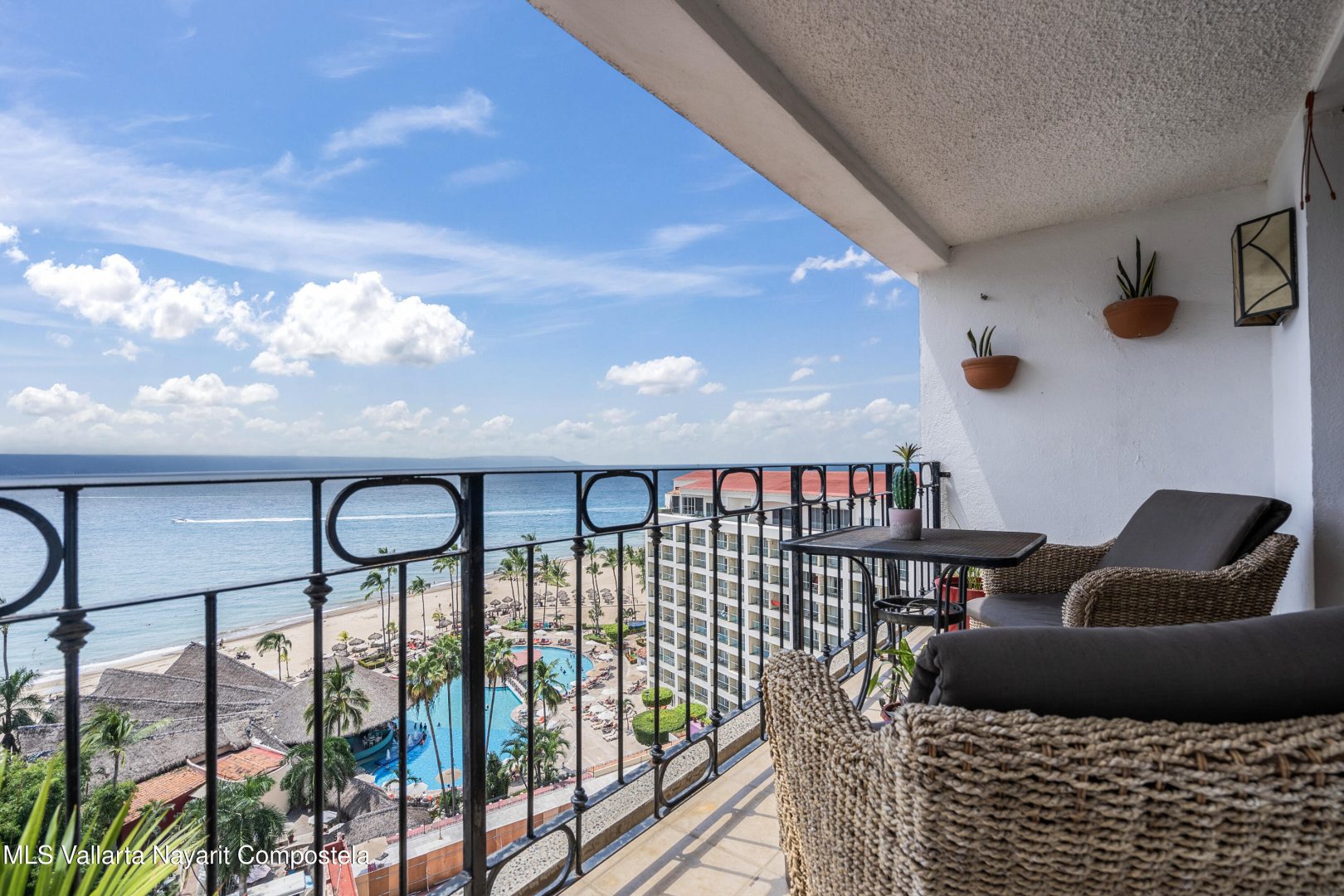 20251205061227303357000000-o