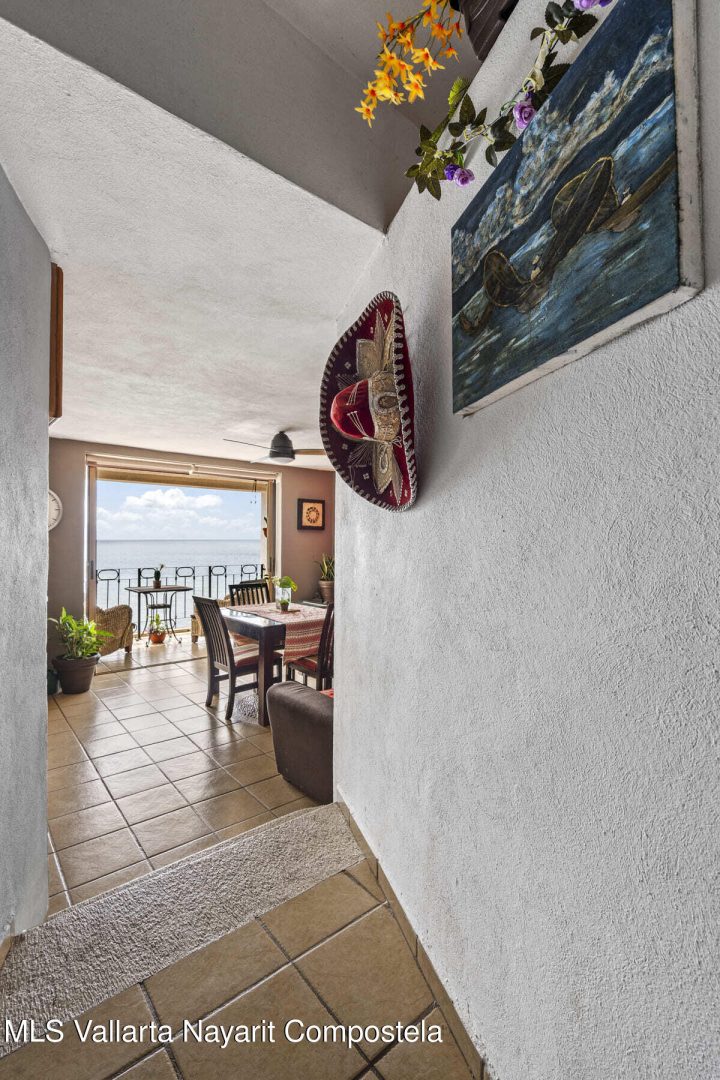 20251205061257738054000000-o