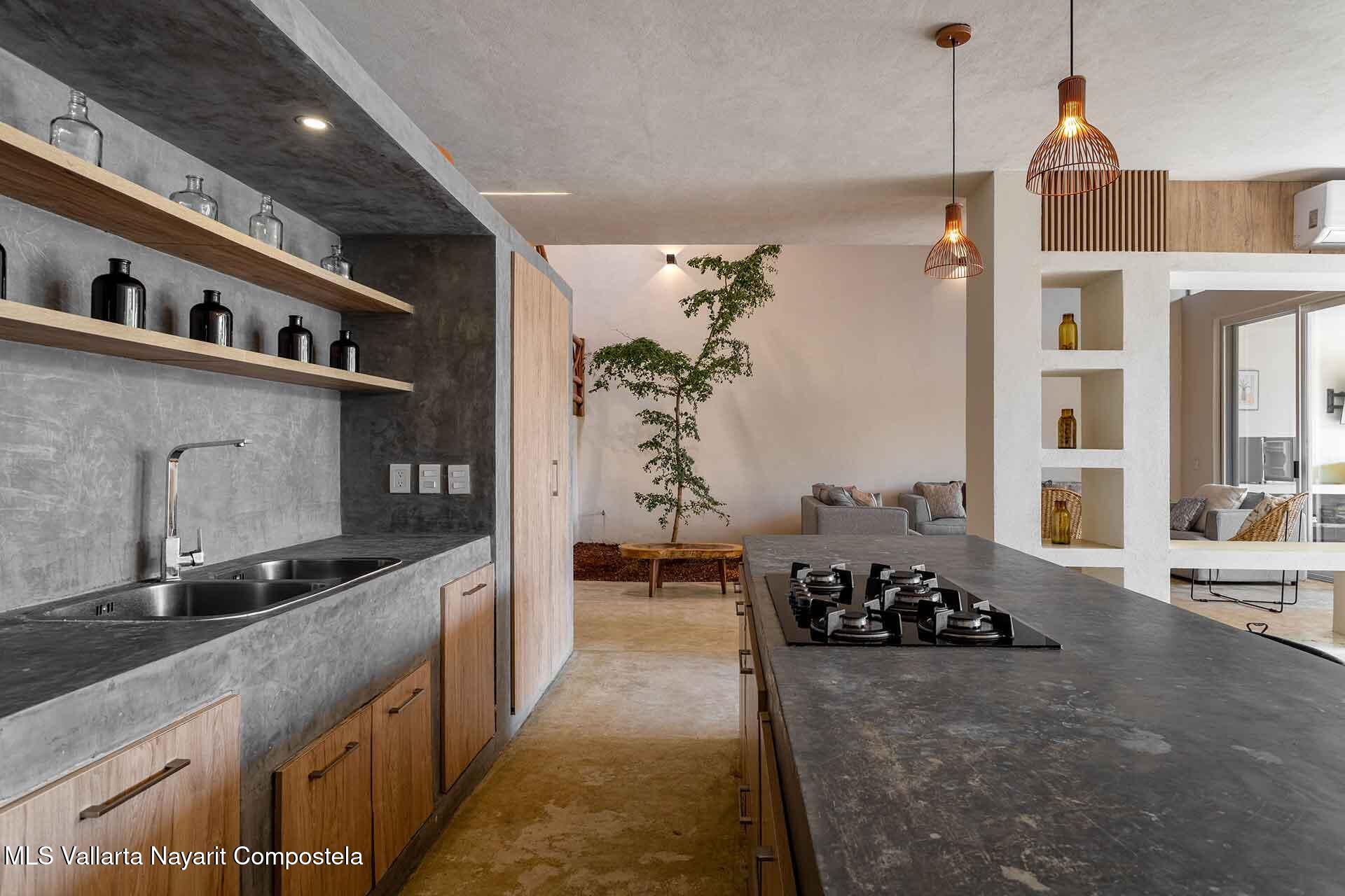 20251205170423773514000000-o