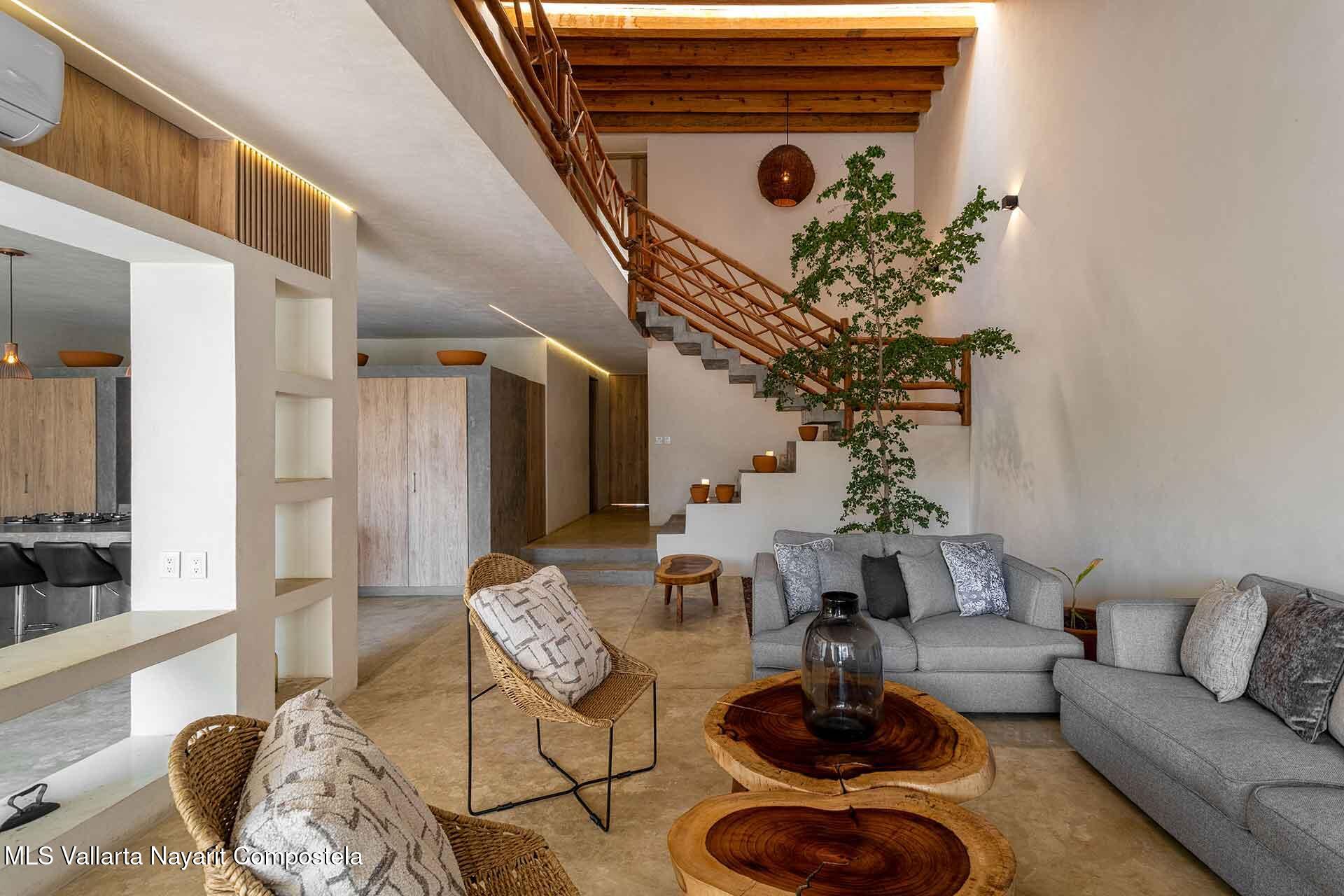 20251205170424582004000000-o