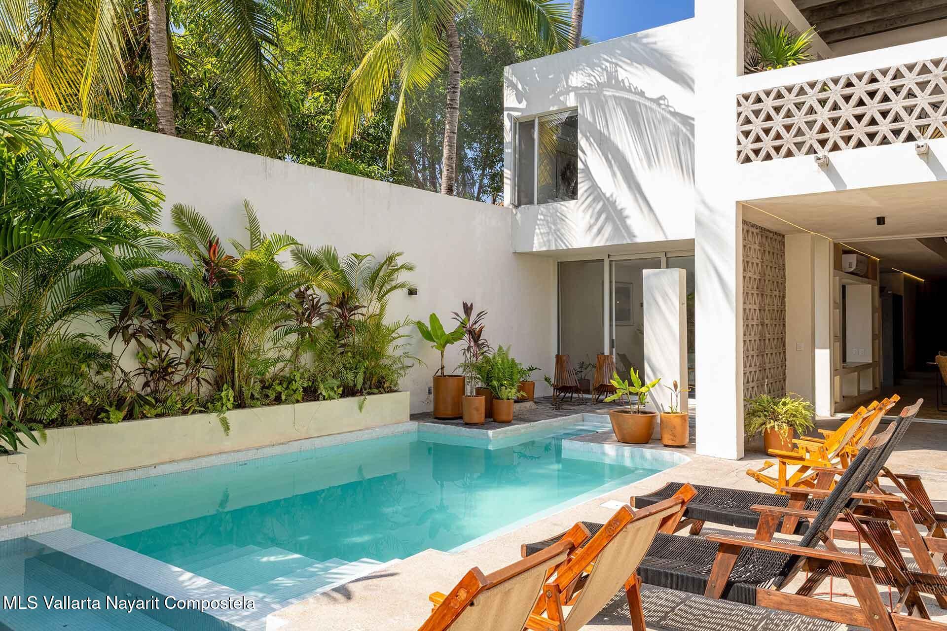 20251205170429584865000000-o