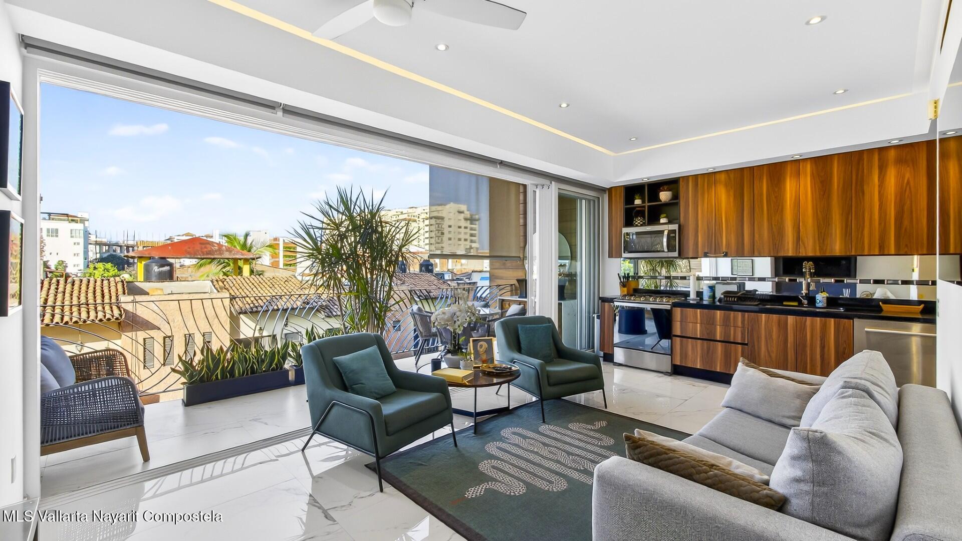 20251205184249268694000000-o