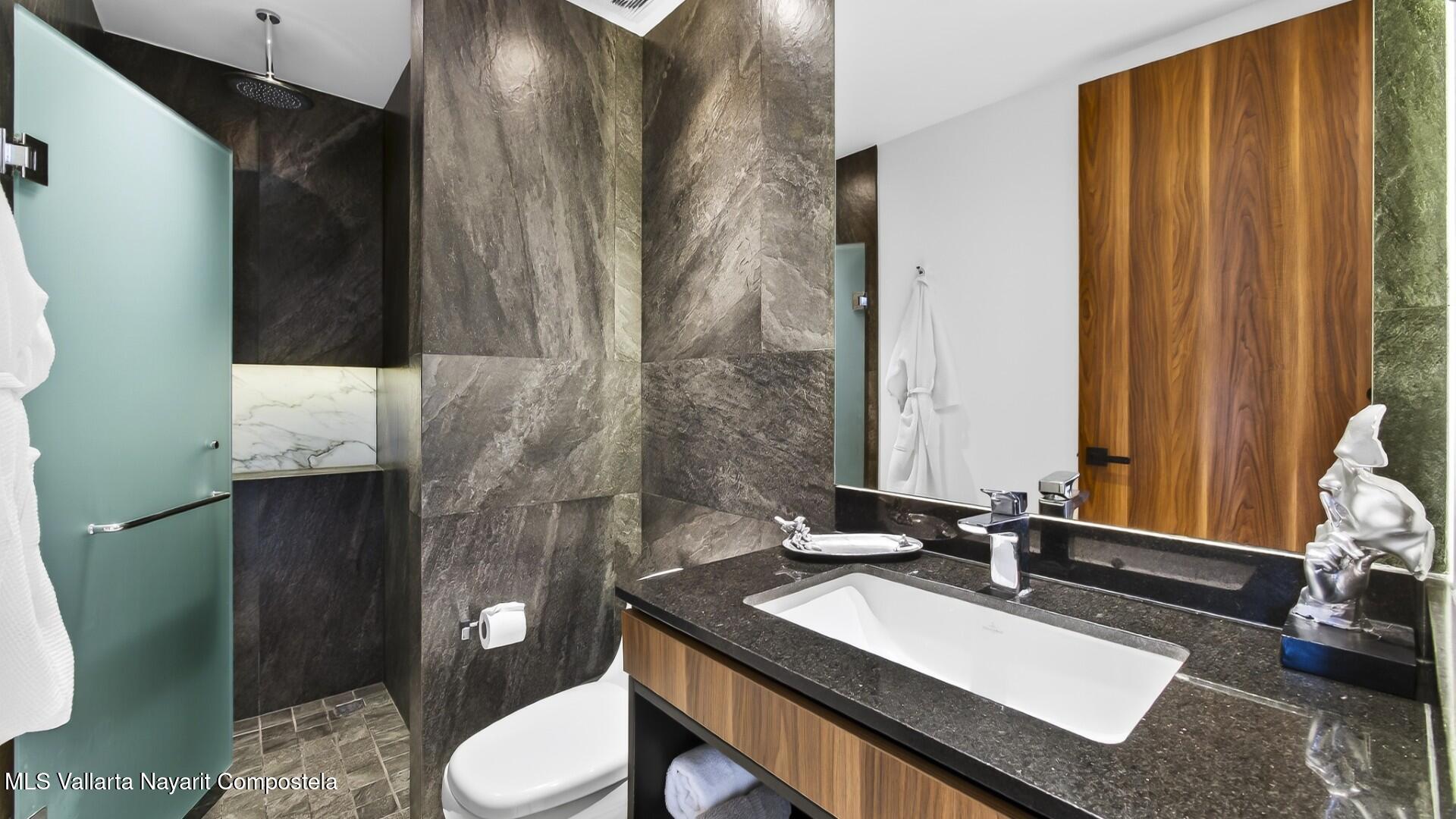 20251205184255331675000000-o