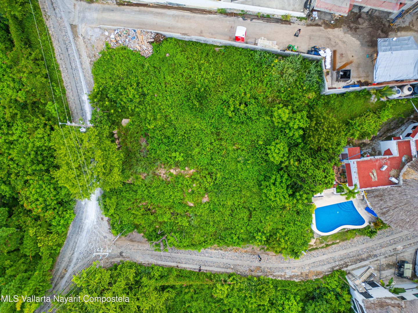 20251205194321146044000000-o