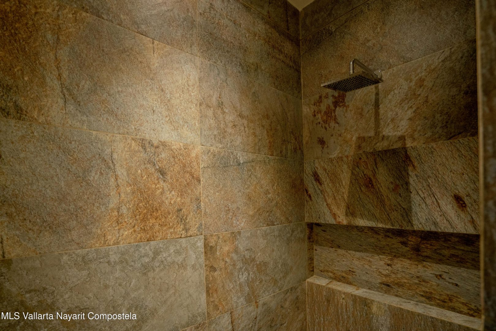 20251206194751693455000000-o