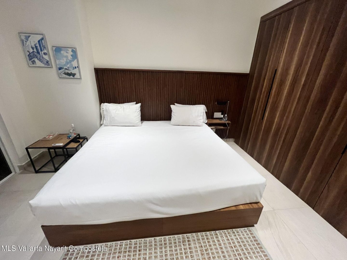 20251206194915423716000000-o