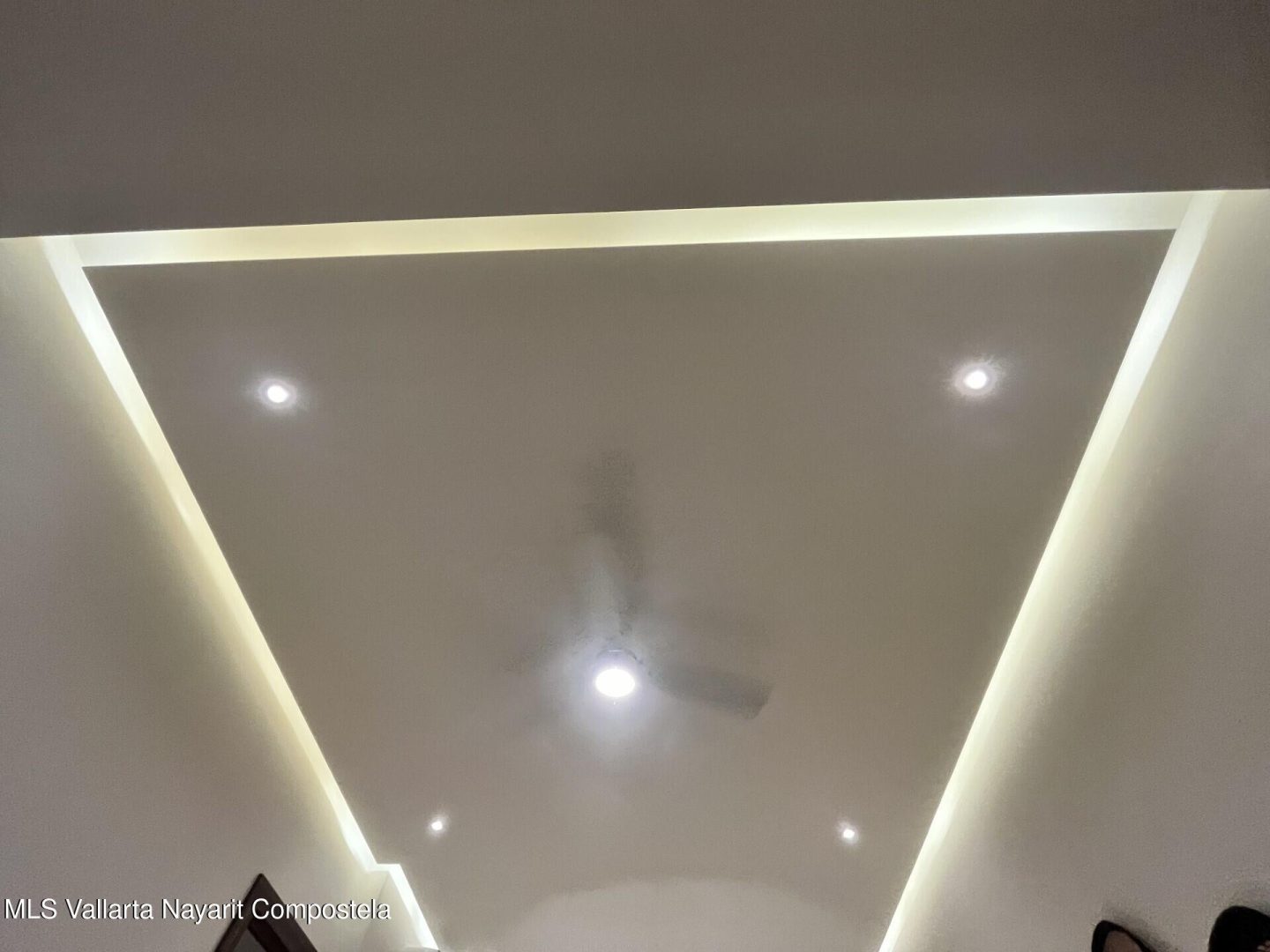 20251206194917987753000000-o