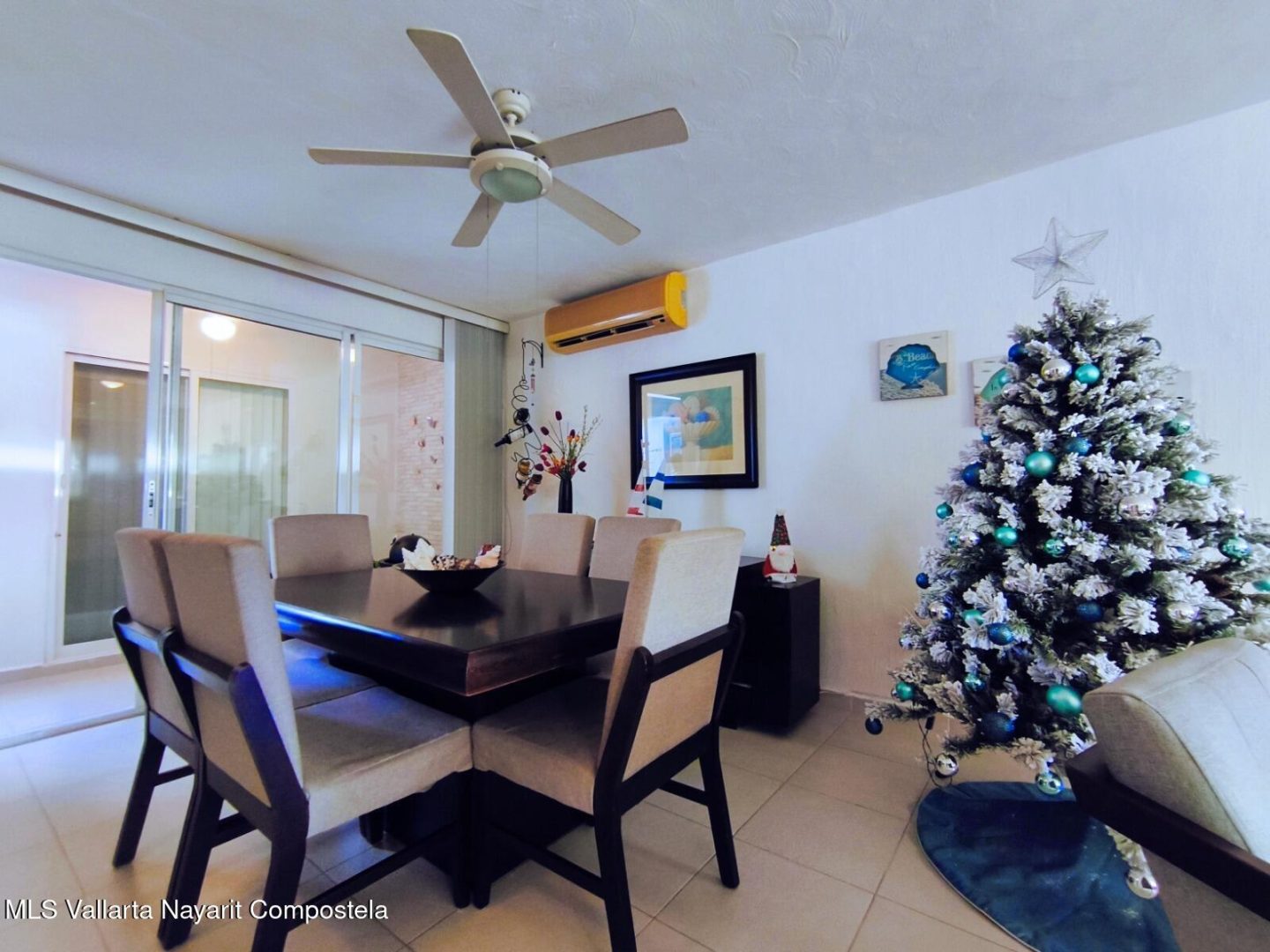 20251206202321312301000000-o