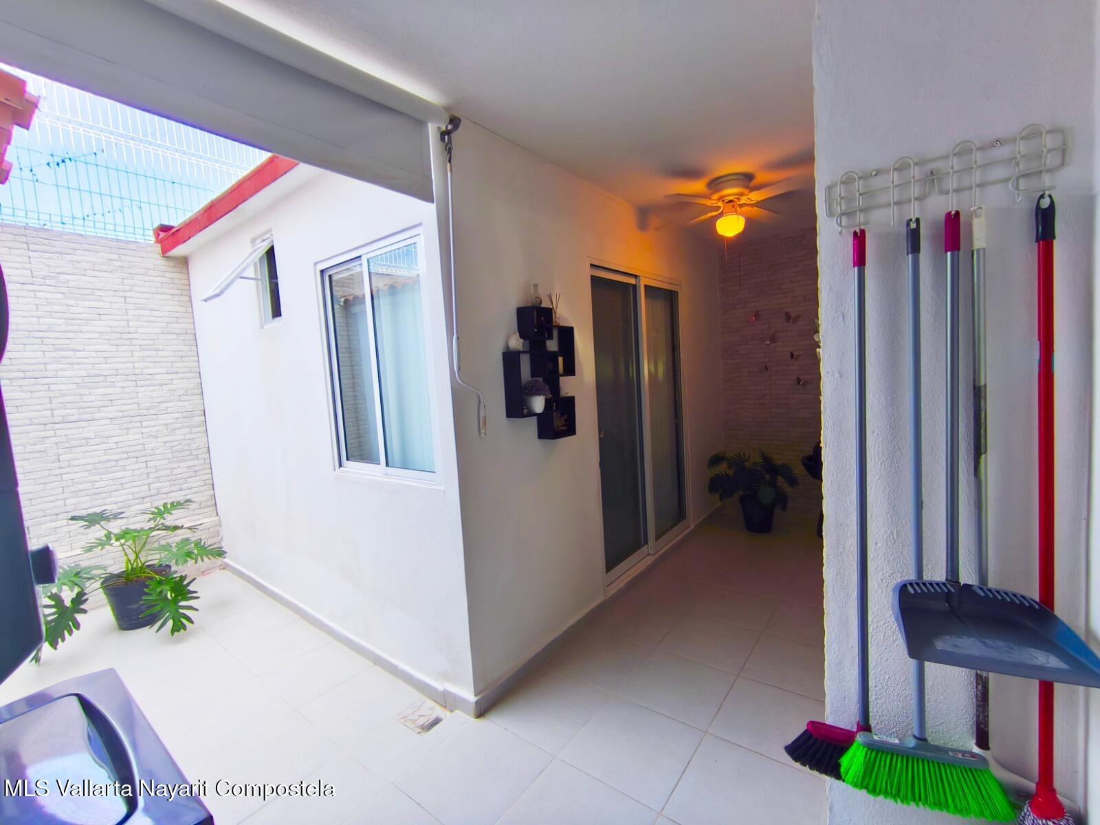 20251206202330364636000000-o