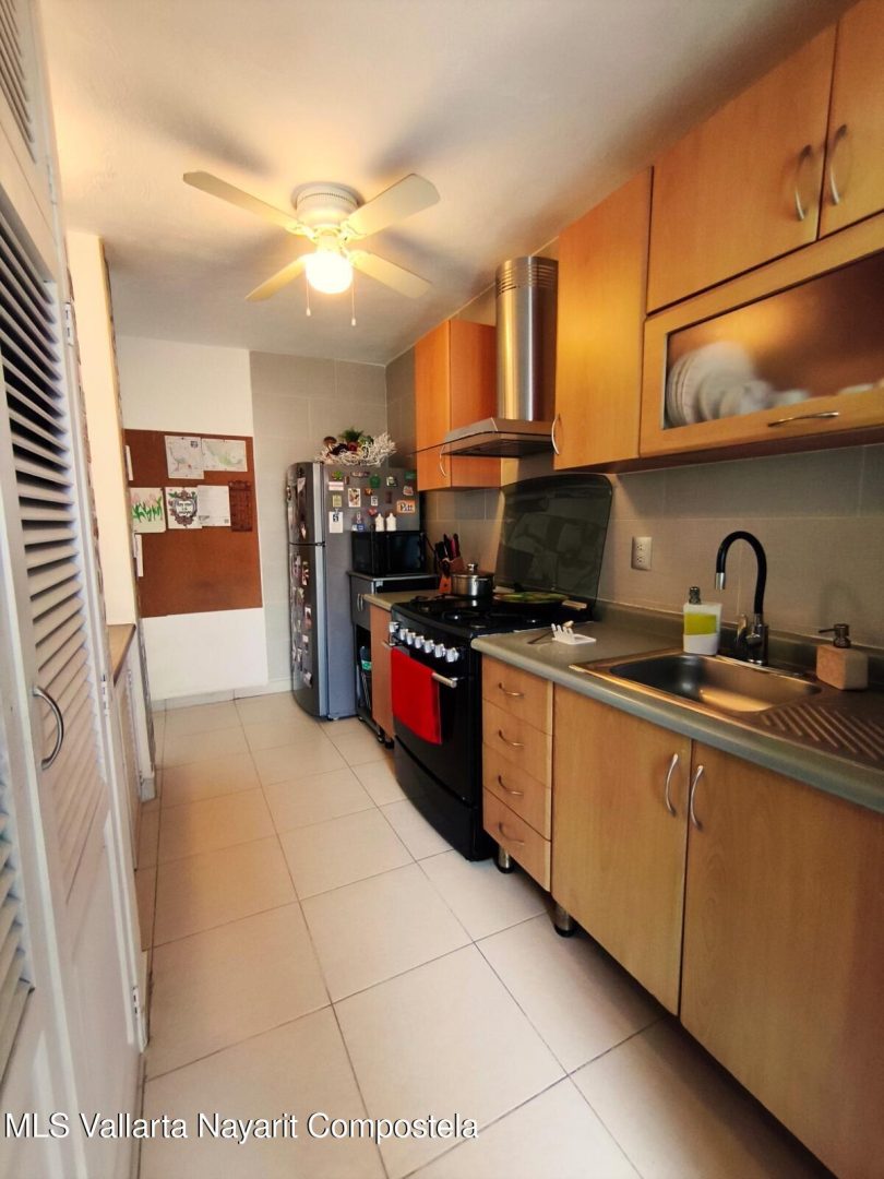 20251206202333402377000000-o