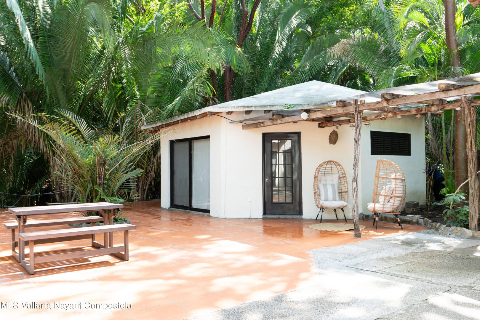 20251207202944177114000000-o