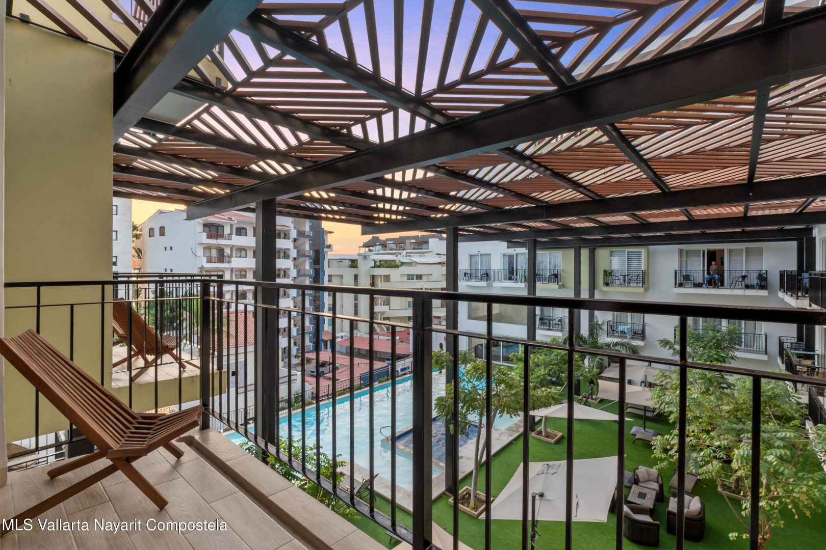 20251208185914998980000000-o