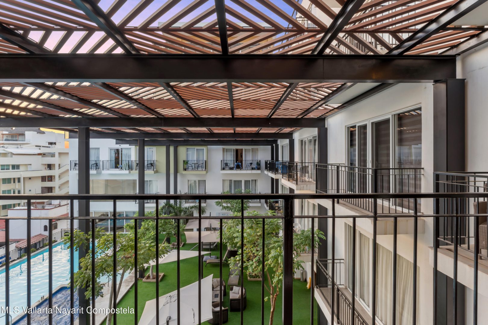 20251208185959085628000000-o