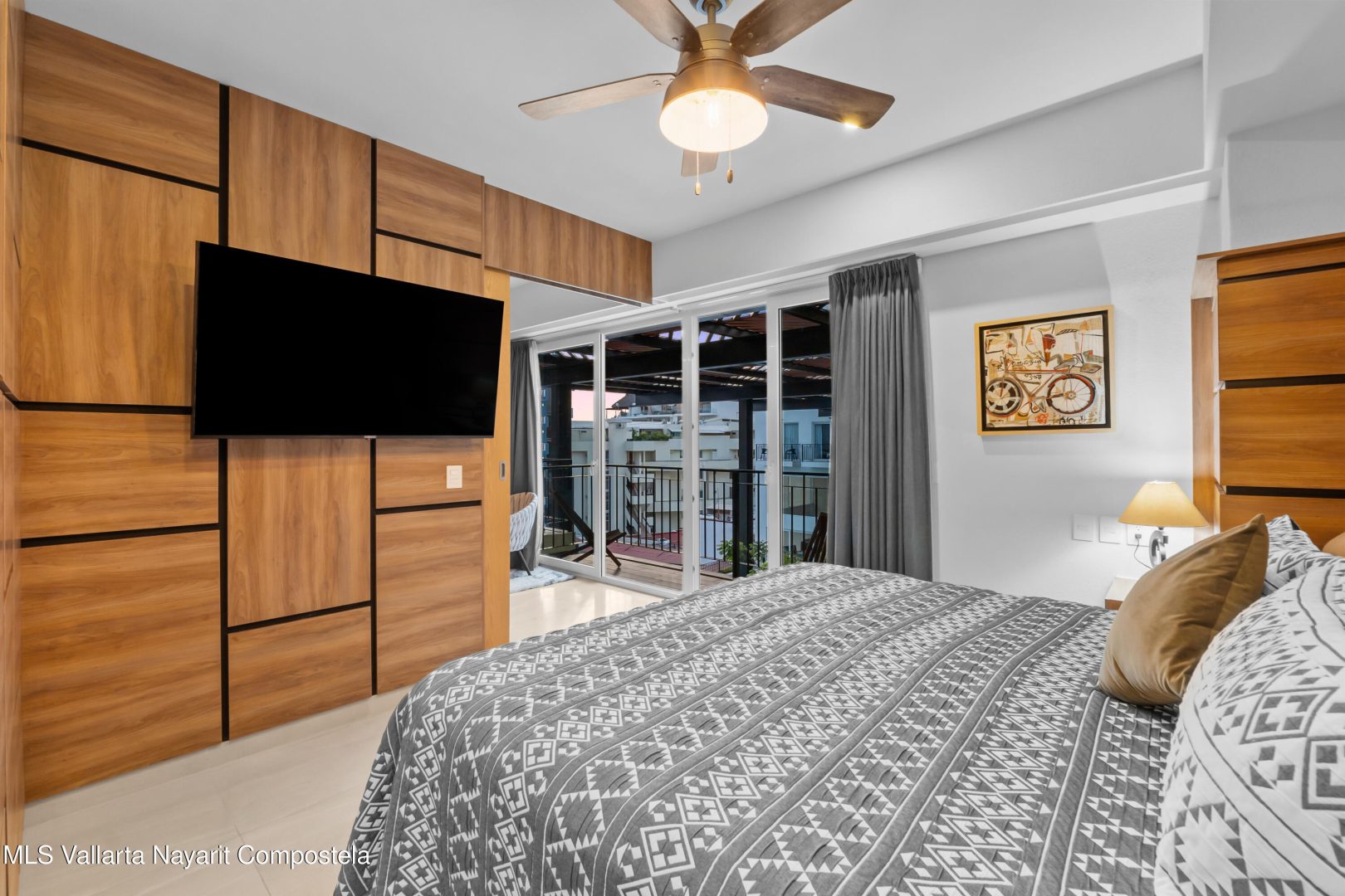 20251208190033638015000000-o