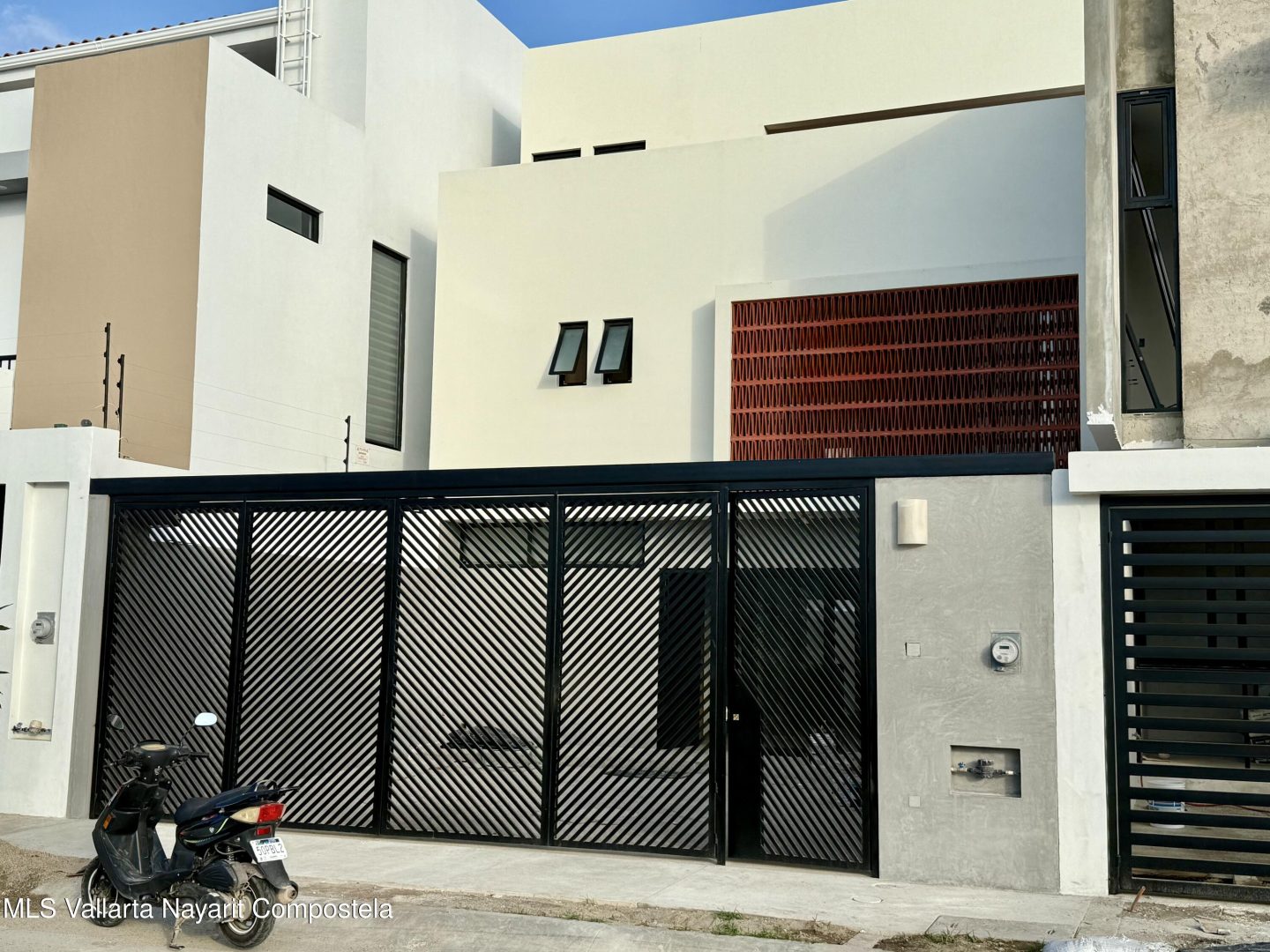 20251210001227857914000000-o